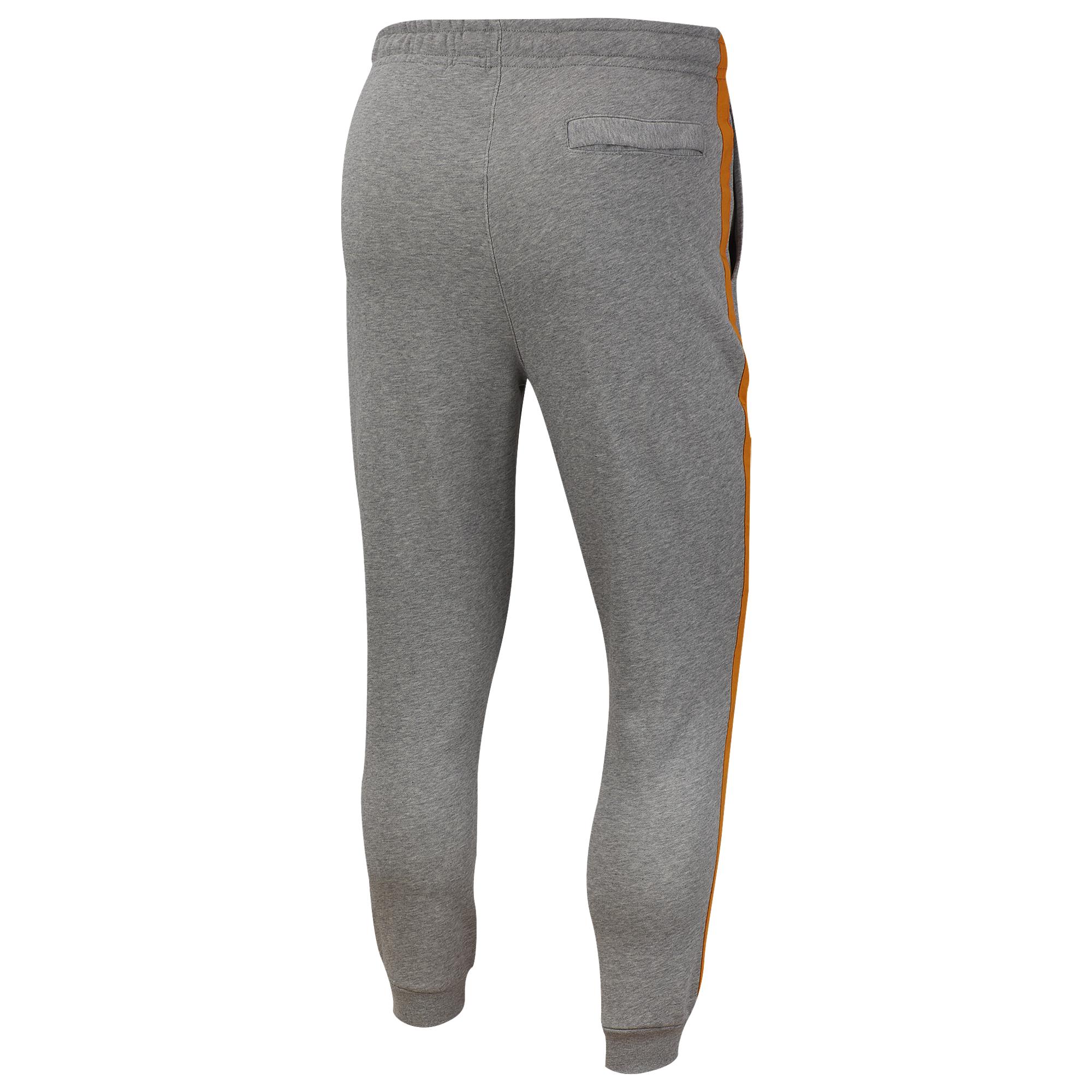nike club varsity jogger