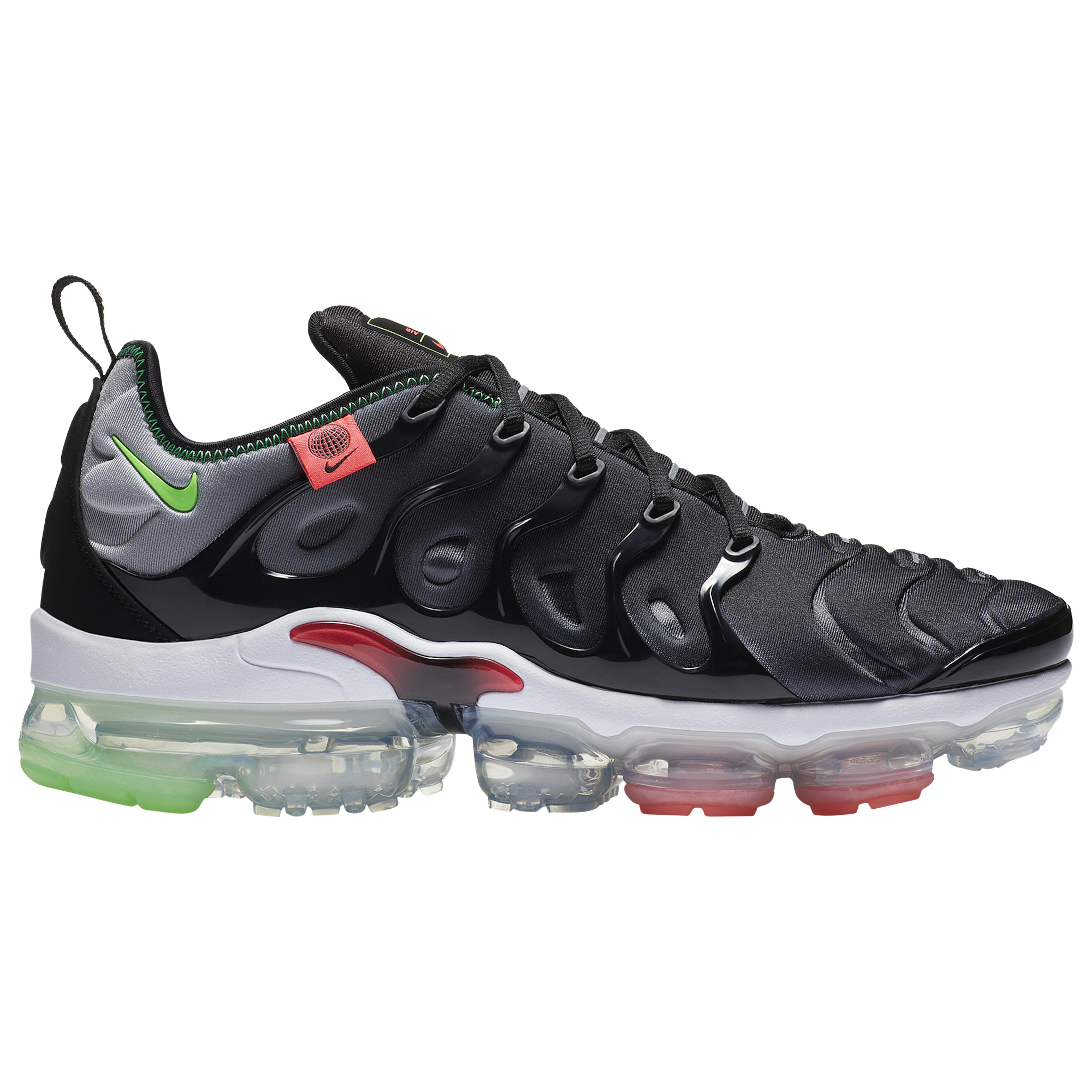 nike vapormax plus eastbay