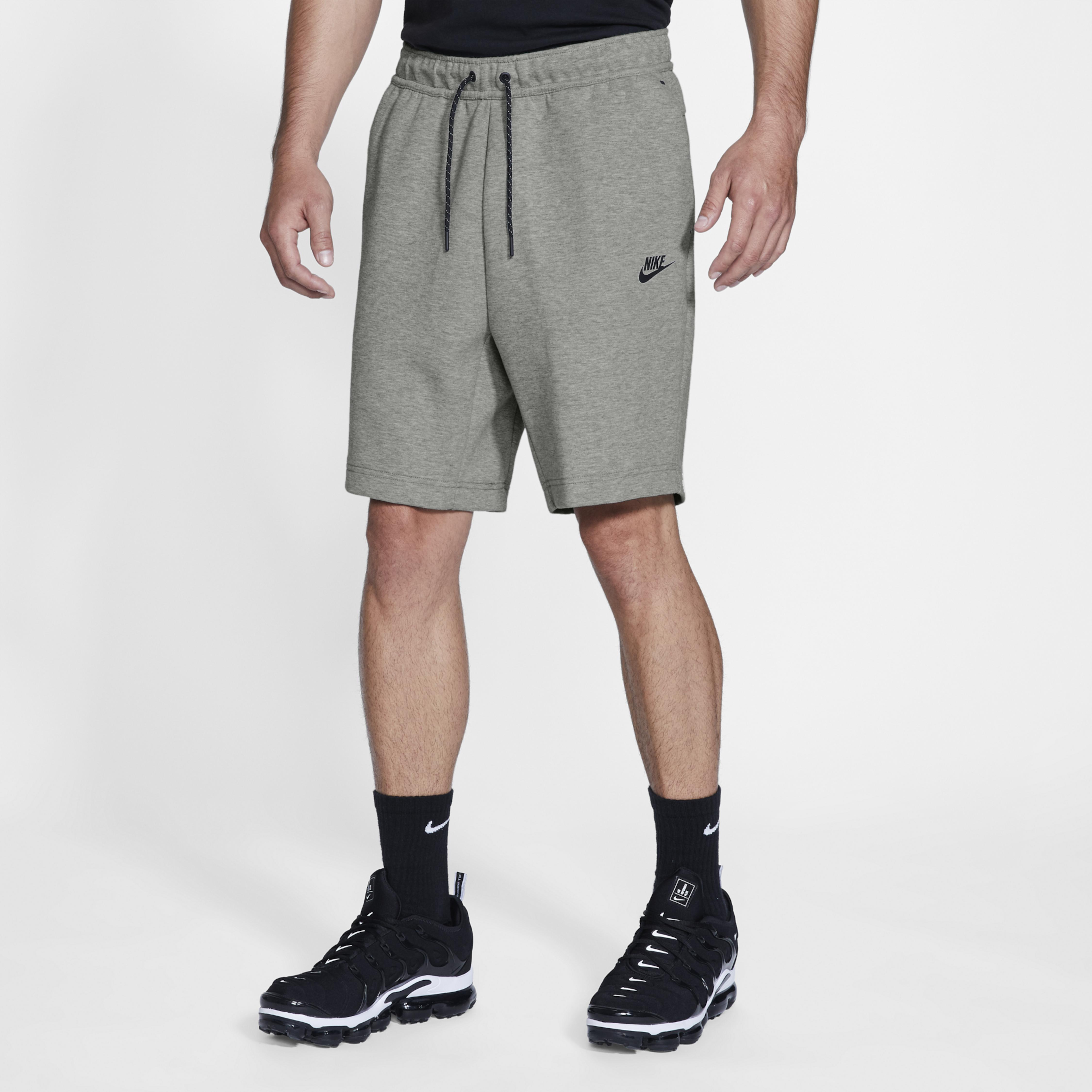 Nike Tech Fleece Shorts in Dark Grey Heather/Black (Gray) for Men - Lyst