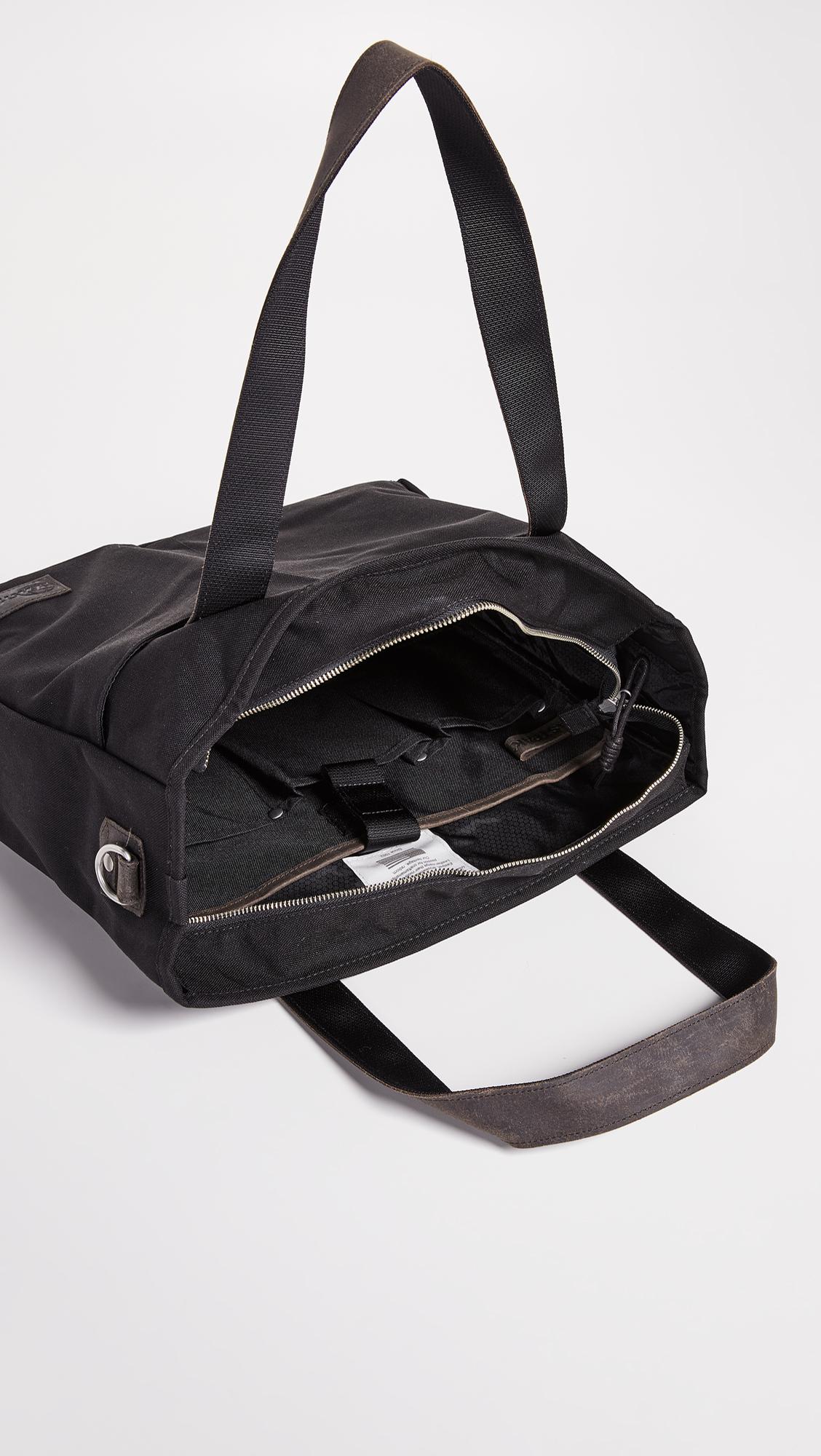 eastpak kerr axer raven