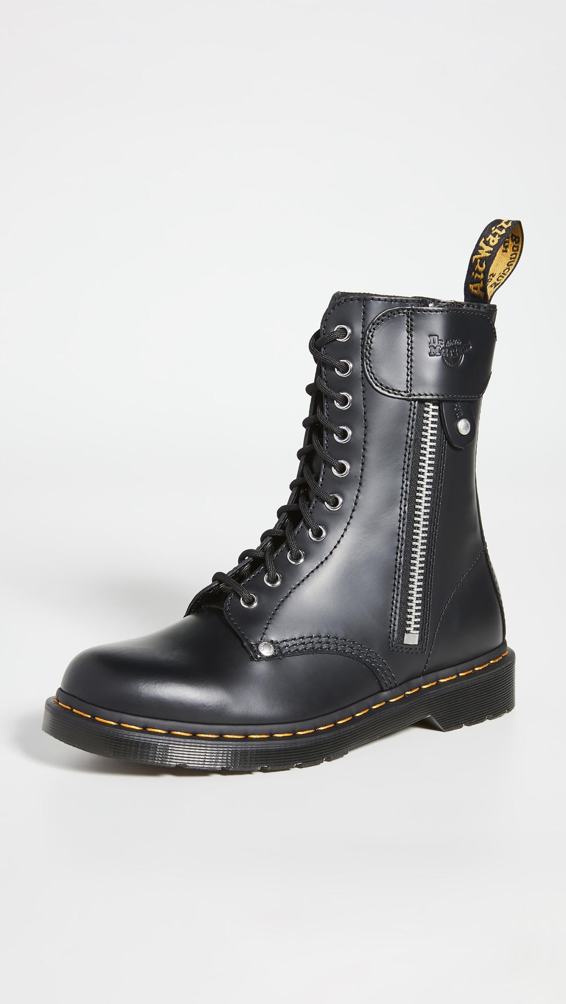 dr martens 10 eye boots