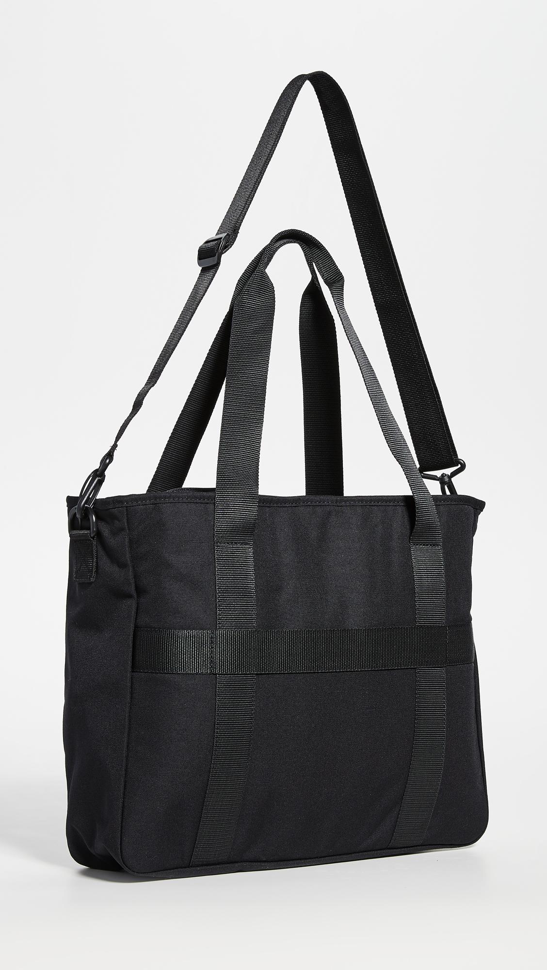 eastpak kerr