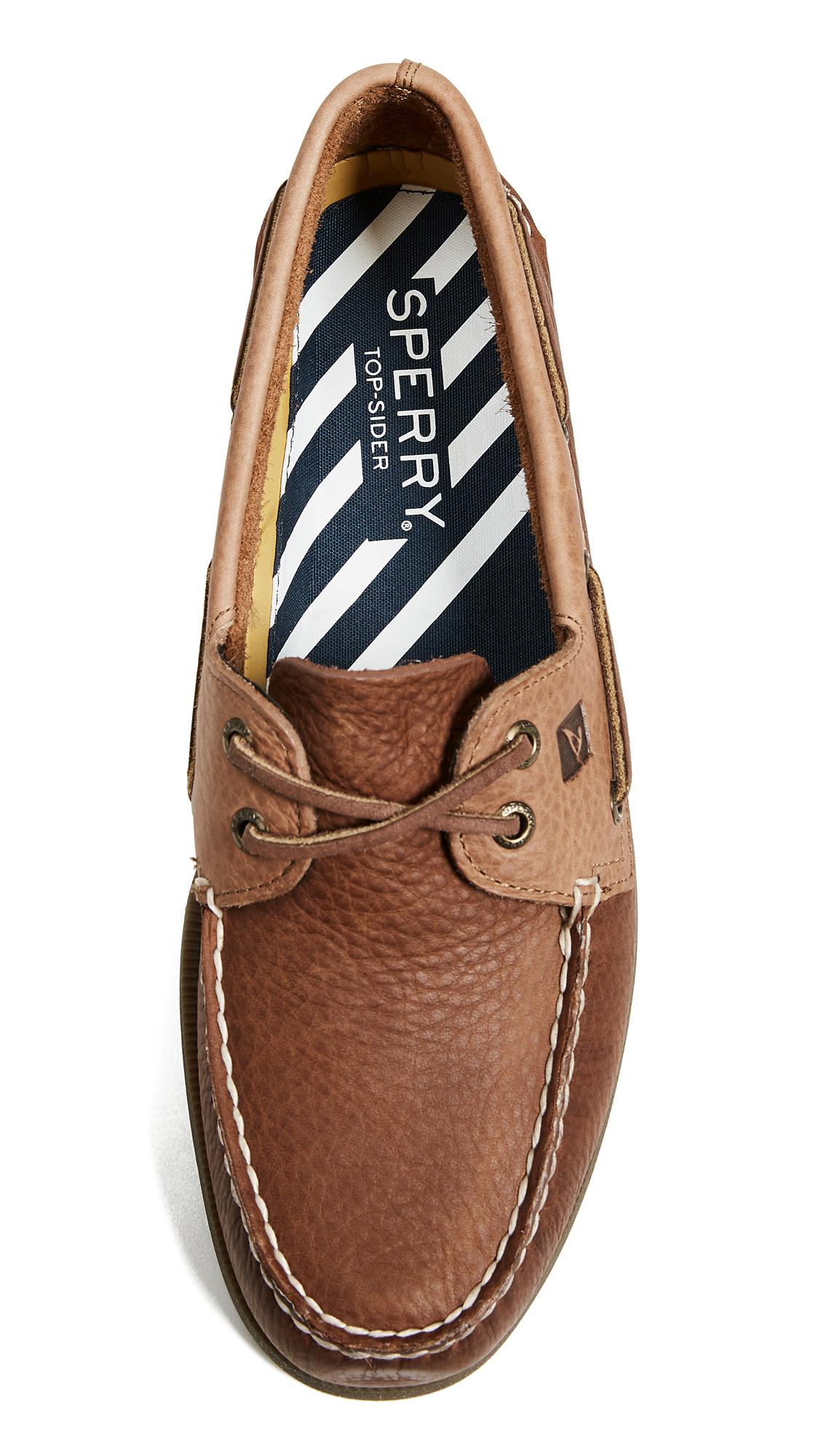 sperry daytona boat shoe