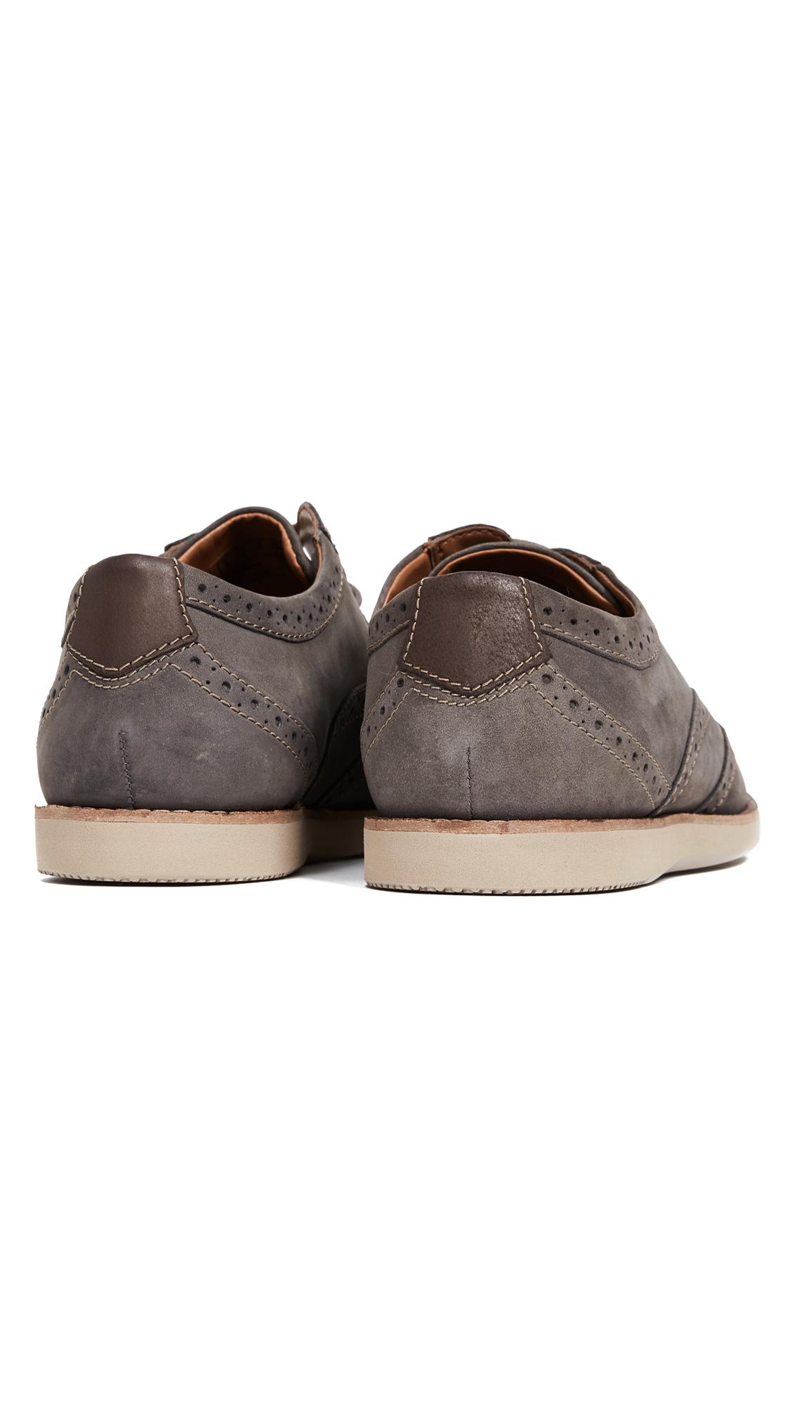 clarks raharto wing