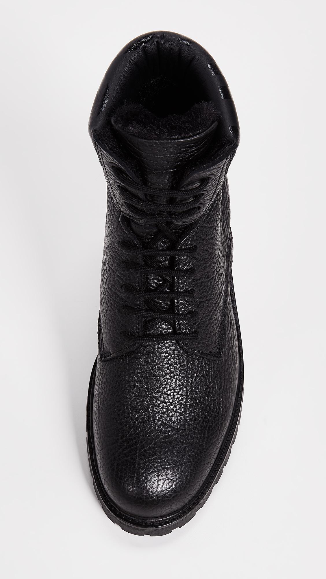 hugo explore boots