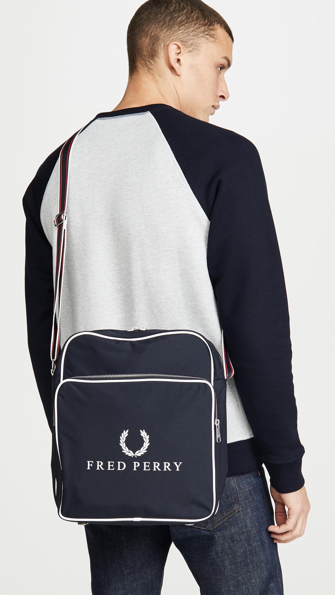 Fred Perry Retro Branded Flight Bag in Navy (Blue) for Men - Lyst