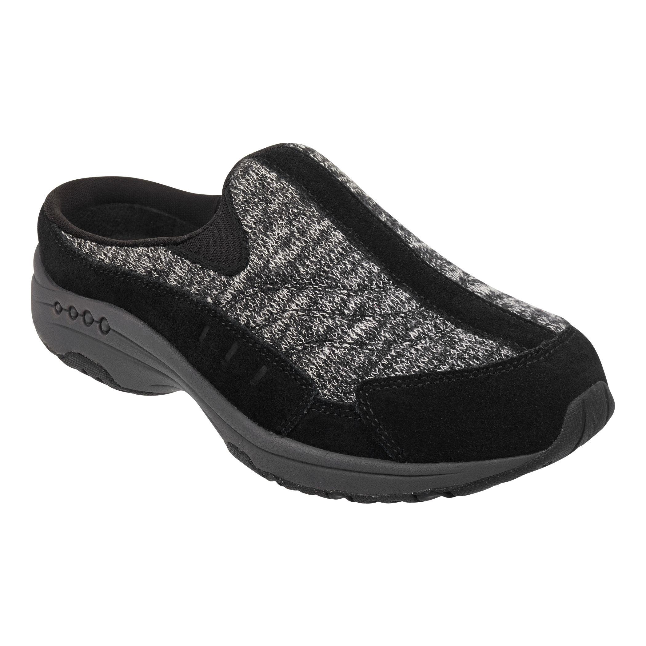sweater clogs