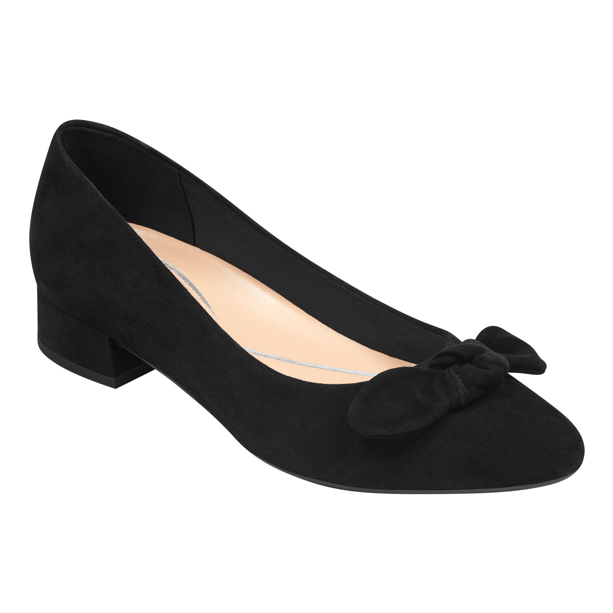 Easy Spirit Calasee Suede Low Heel Dress Shoes in Black Suede (Black ...
