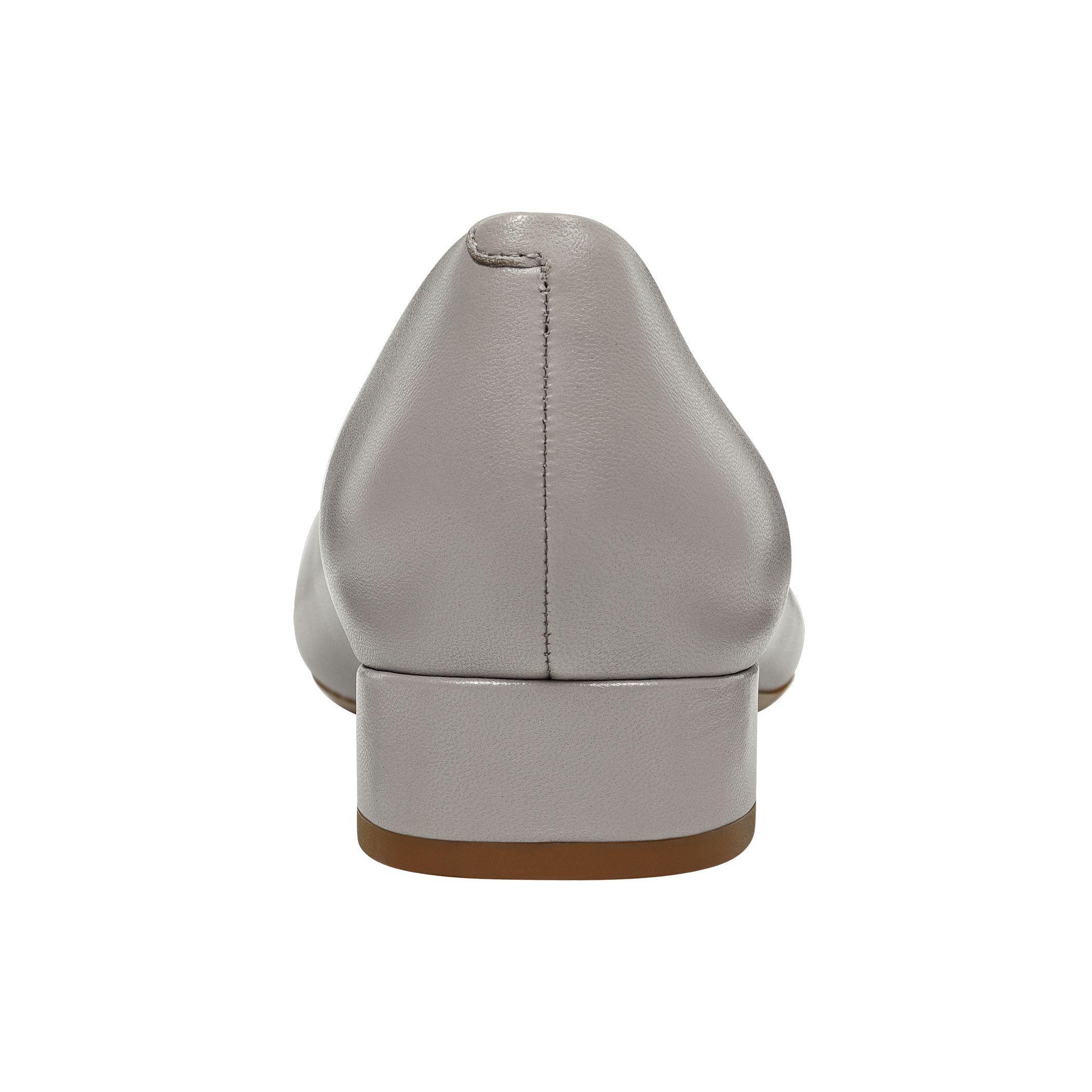 caldise low heel dress shoes