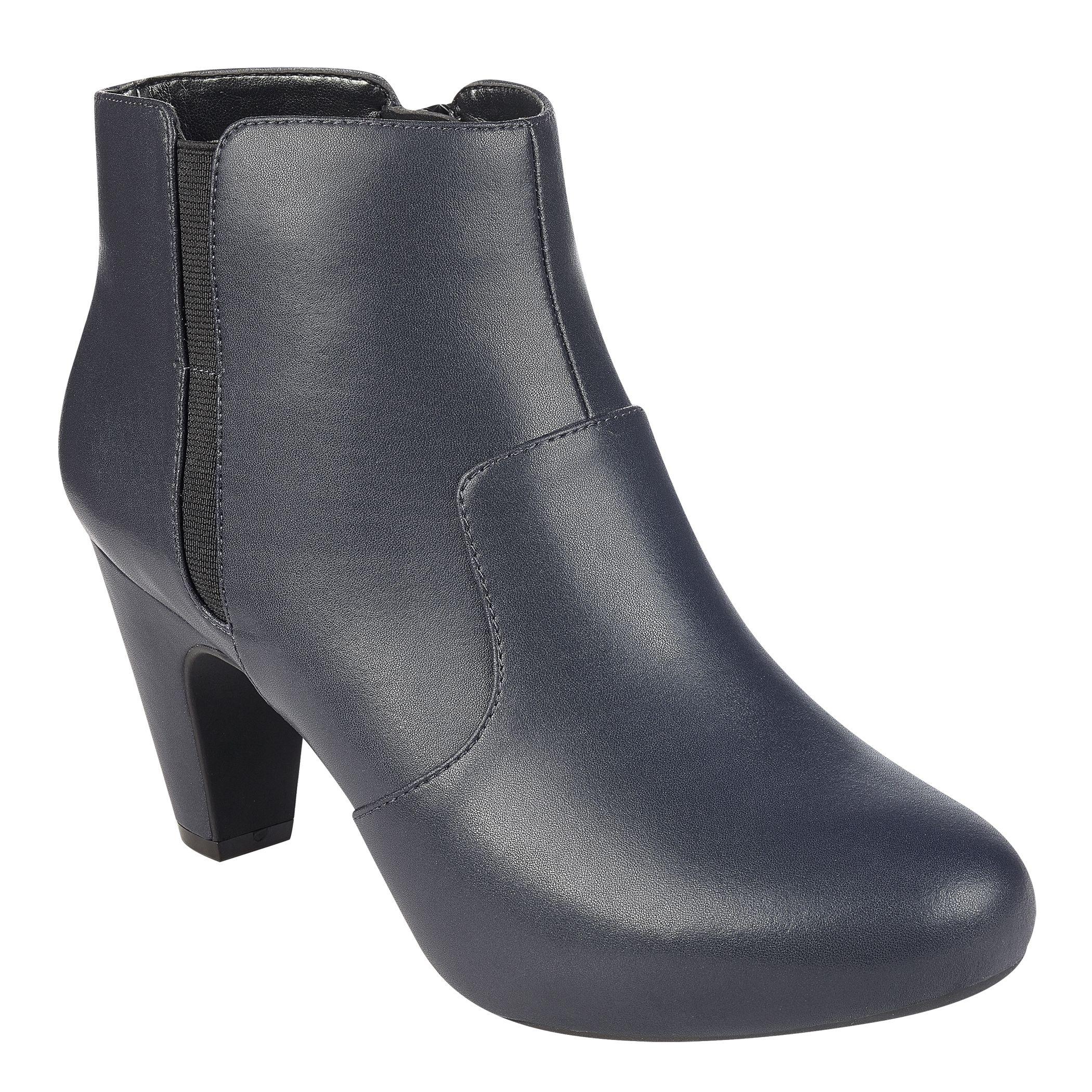 easy spirit booties