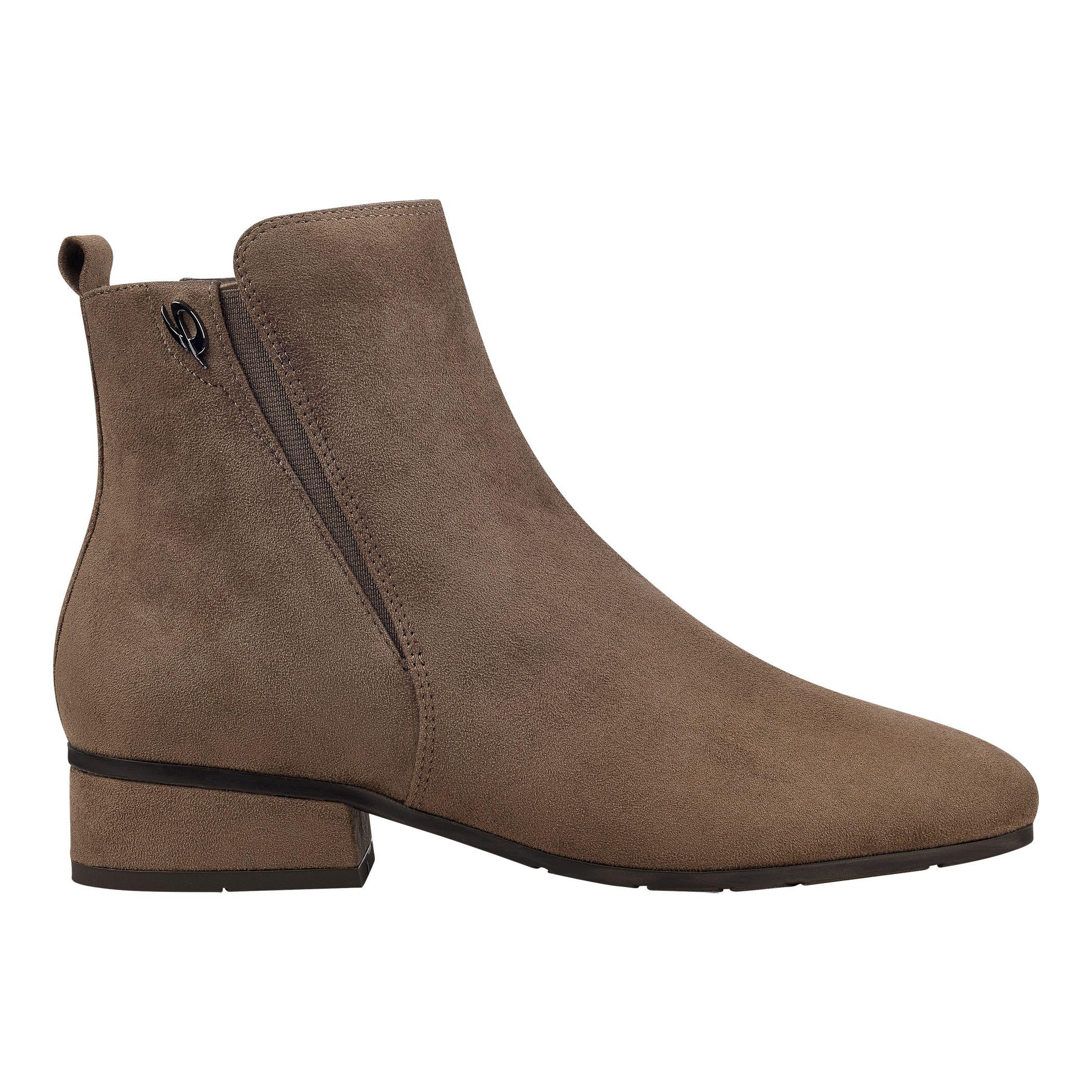 easy spirit dalisia booties