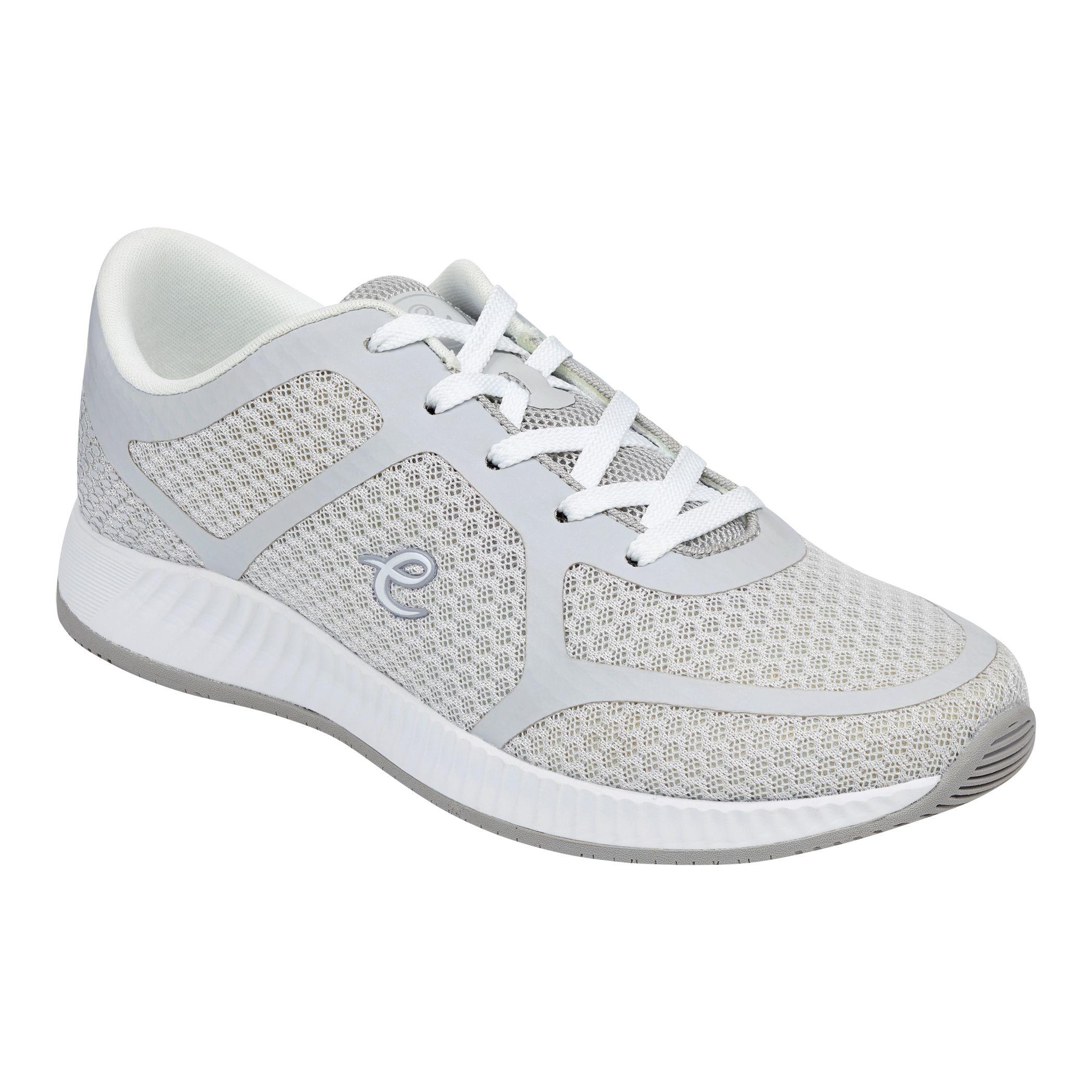 easy spirit white tennis shoes