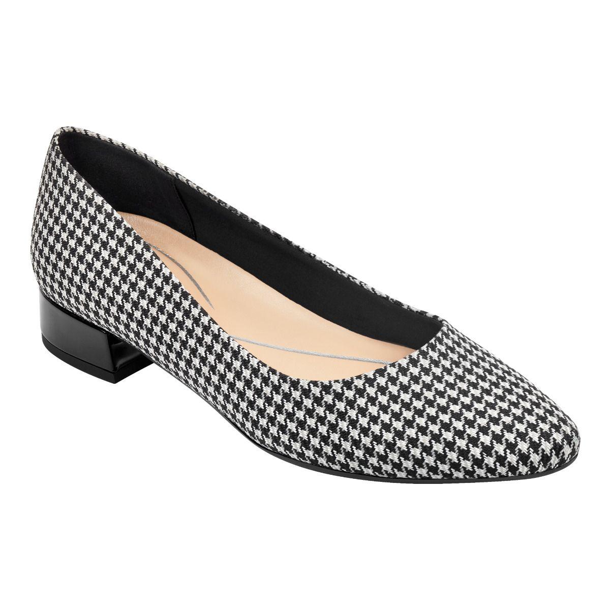 easy spirit wide dress shoes