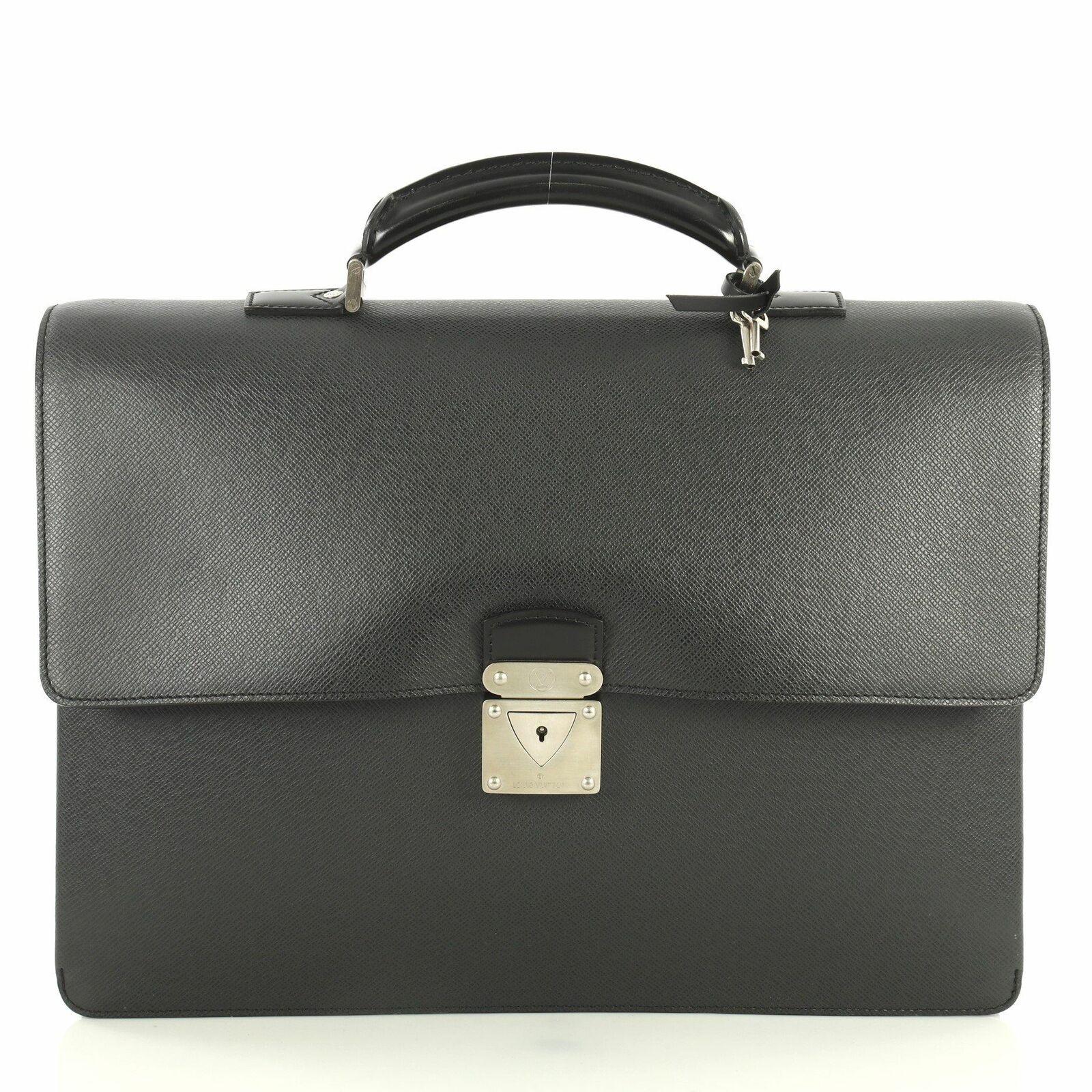Louis Vuitton Robusto 1 Briefcase Taiga Leather in Black for Men - Lyst