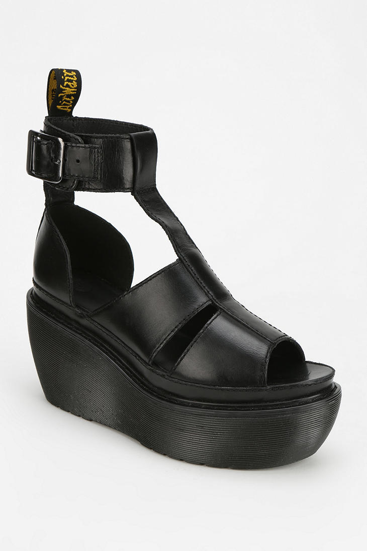 Dr. Martens Bessie Platform Wedge Sandal in Black | Lyst