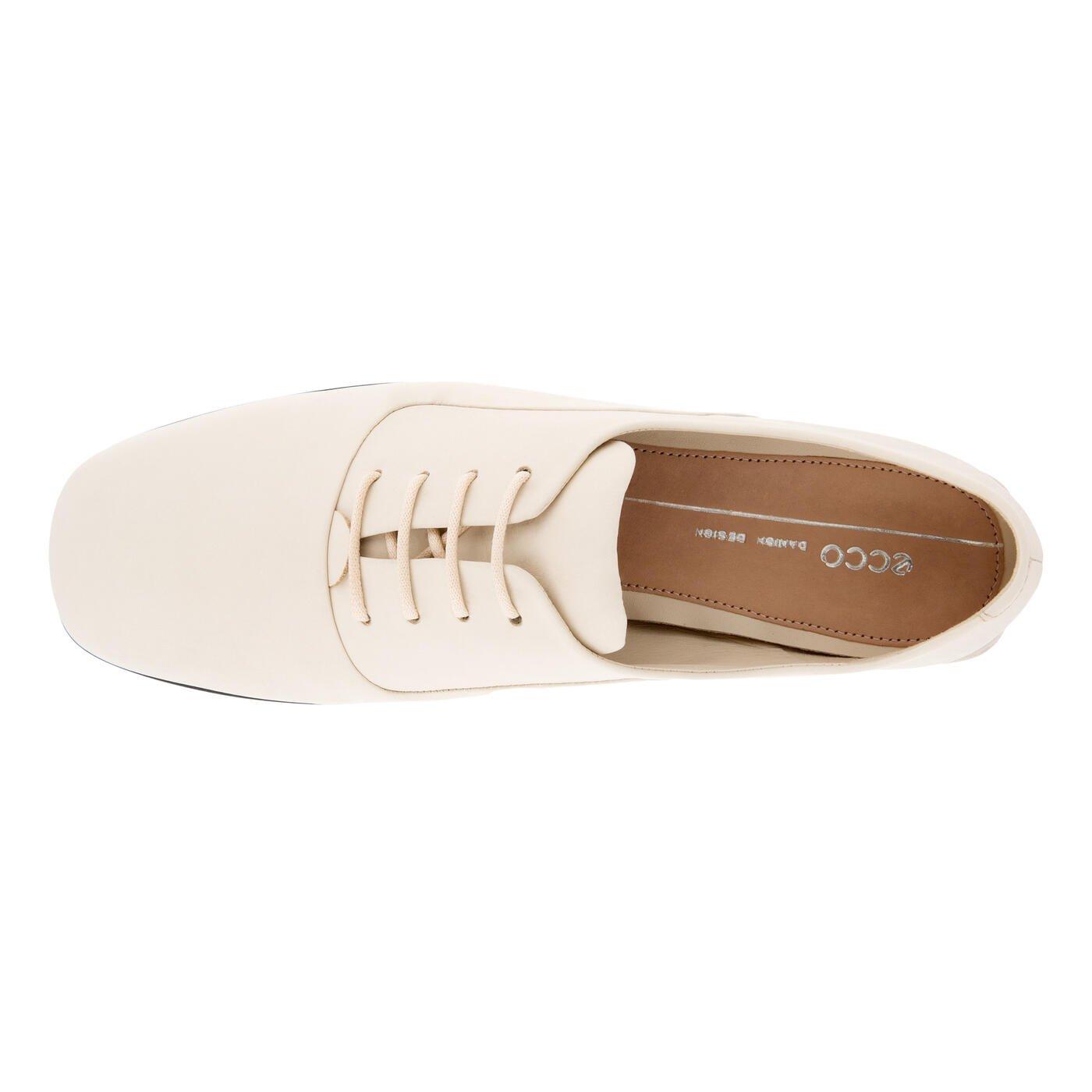 Ecco Anine Squared Laced Shoe Size in 