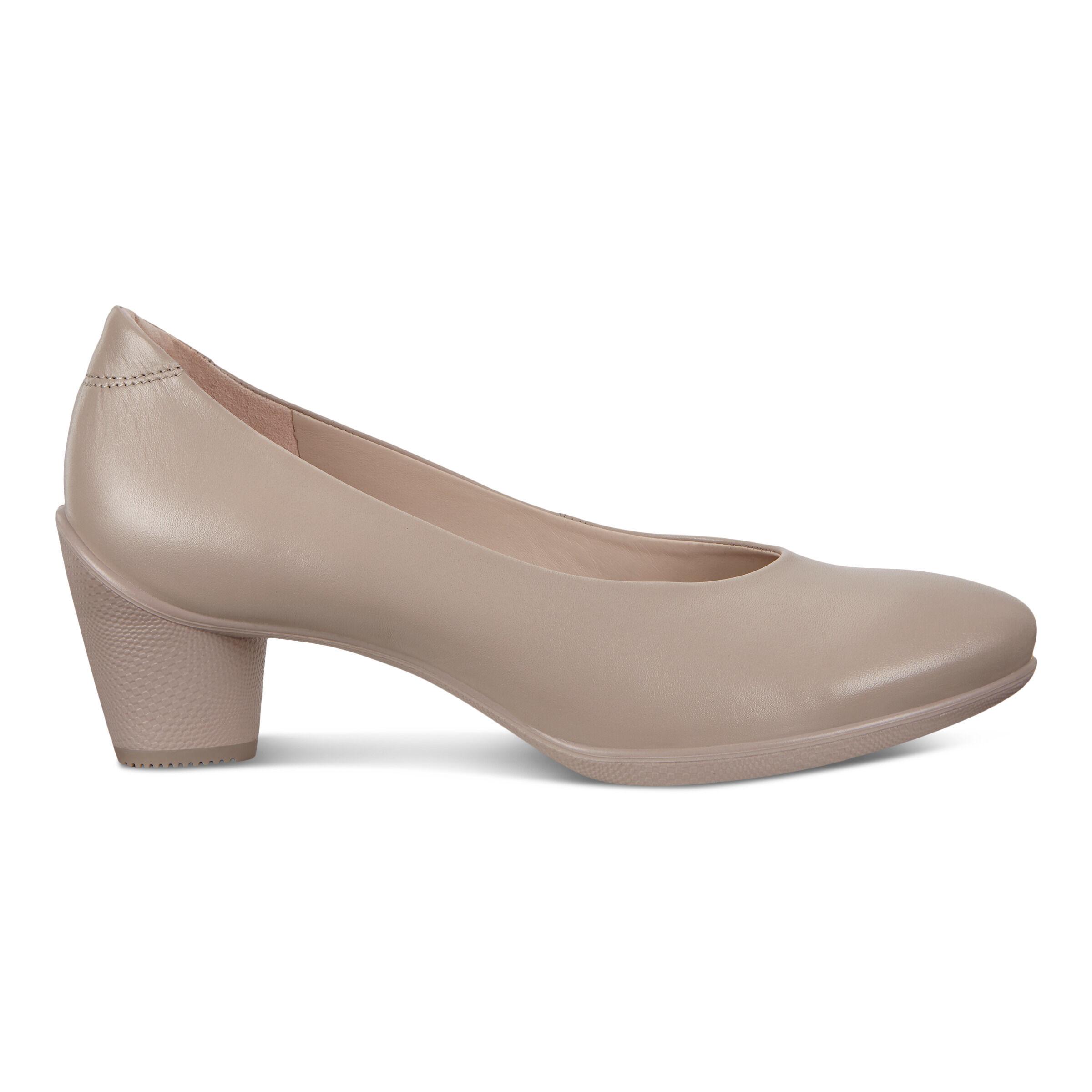 ecco sculptured 45 pump