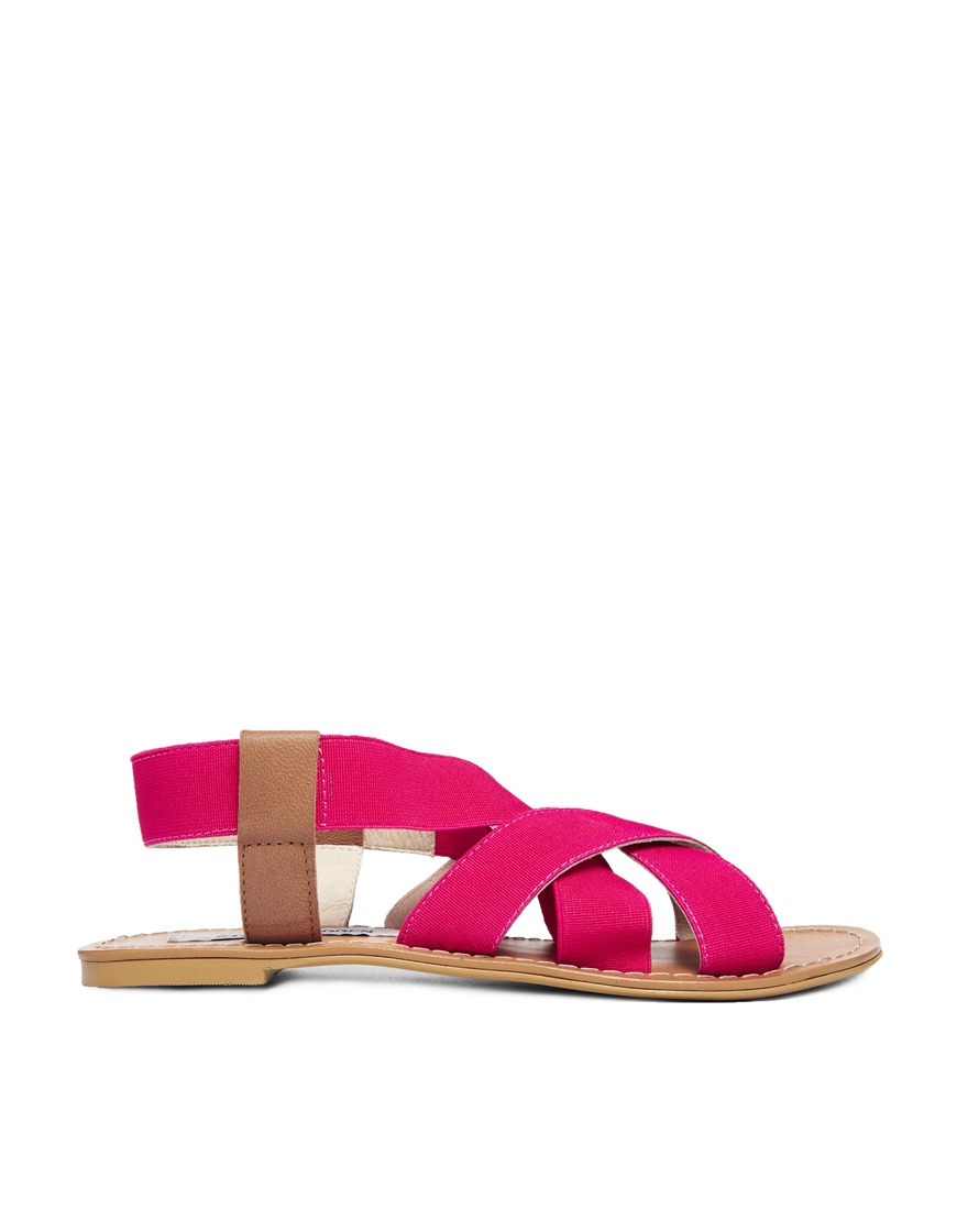 Steve Madden Pauli Multi Strap Fuschia Flat Sandals in Pink - Lyst
