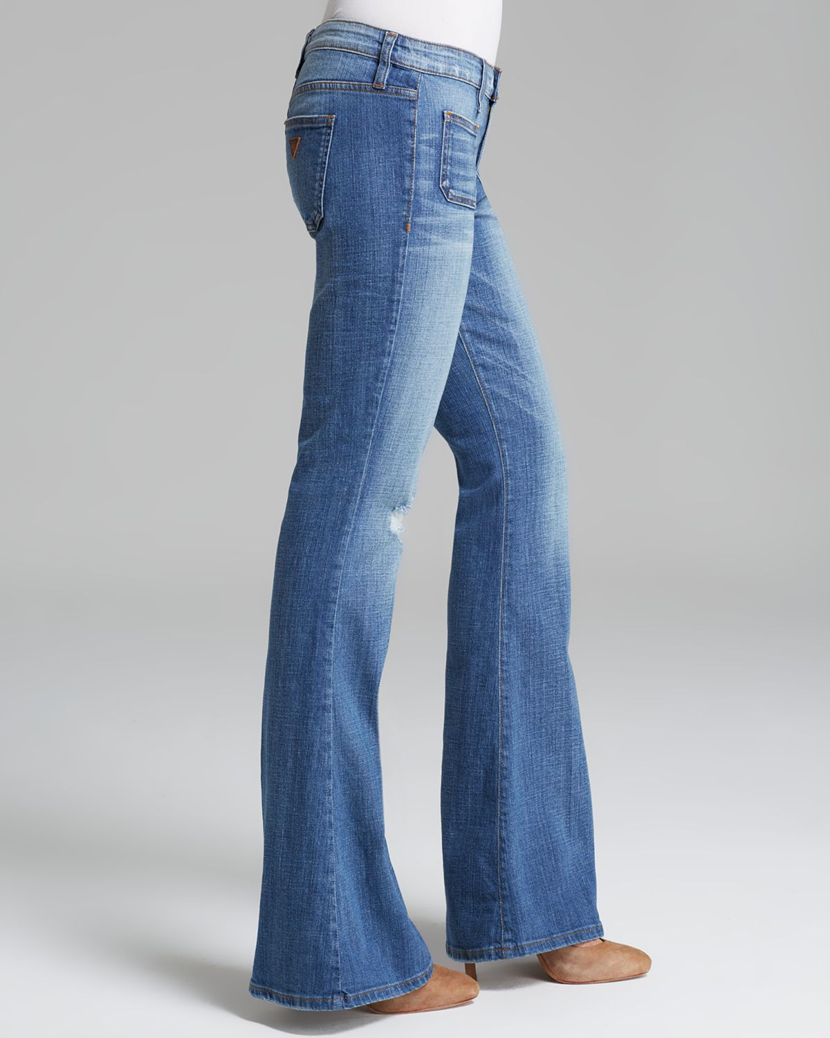 Guess Jeans 70s Flare in Rossen Wash in 