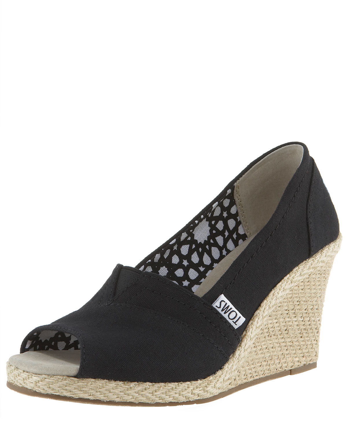 toms canvas pumps