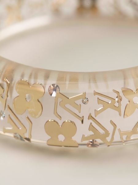 Louis Vuitton Gold Logo Bracelet in Gold (metallic) | Lyst