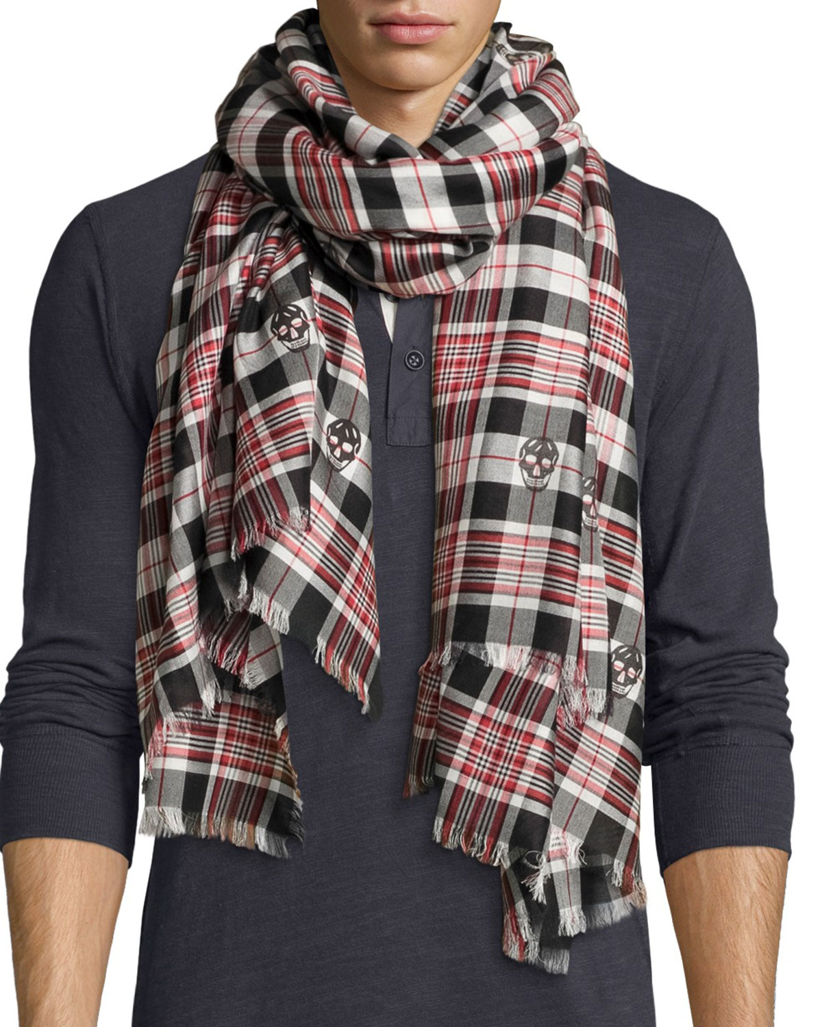 Fashion week Mcqueen alexander scarf red photo for girls Fashion style Mcqueen alexander scarf red photo for woman