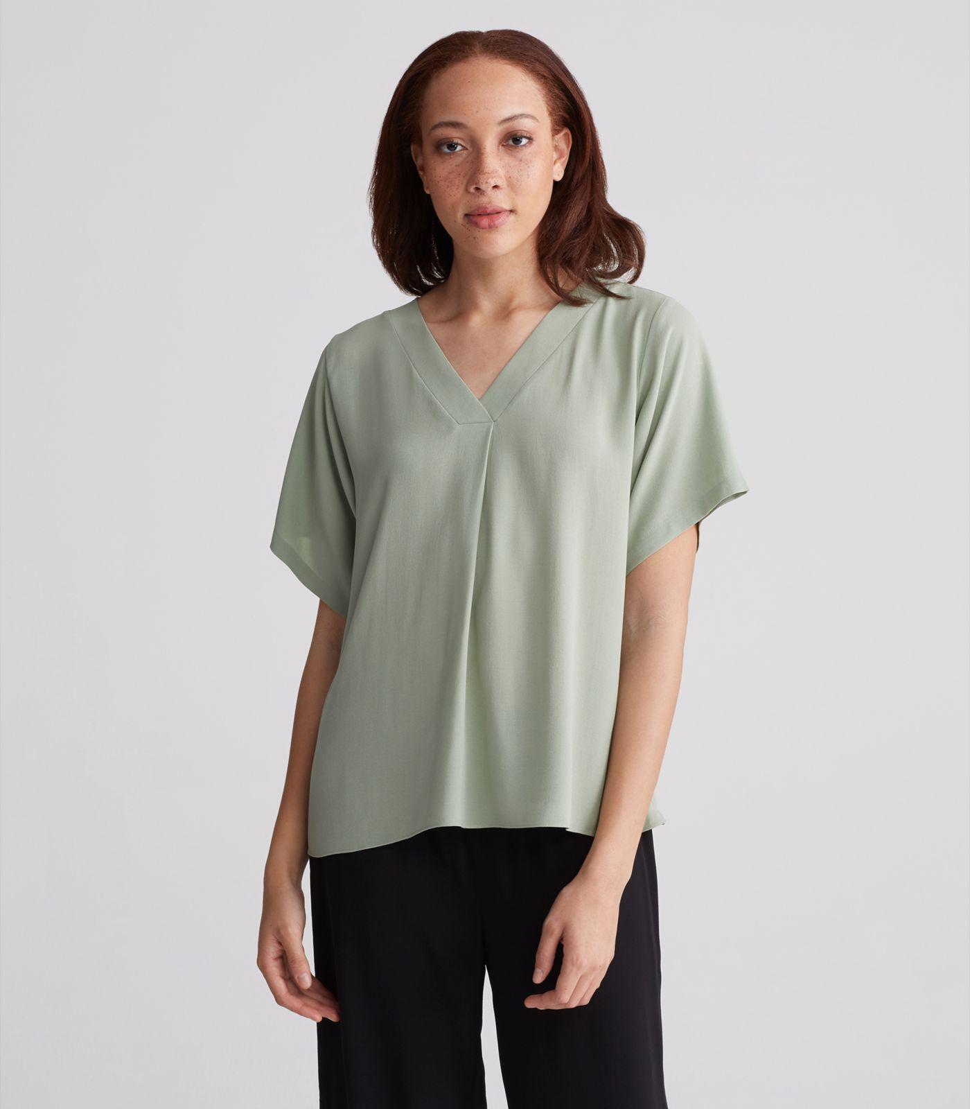eileen fisher silk georgette crepe top
