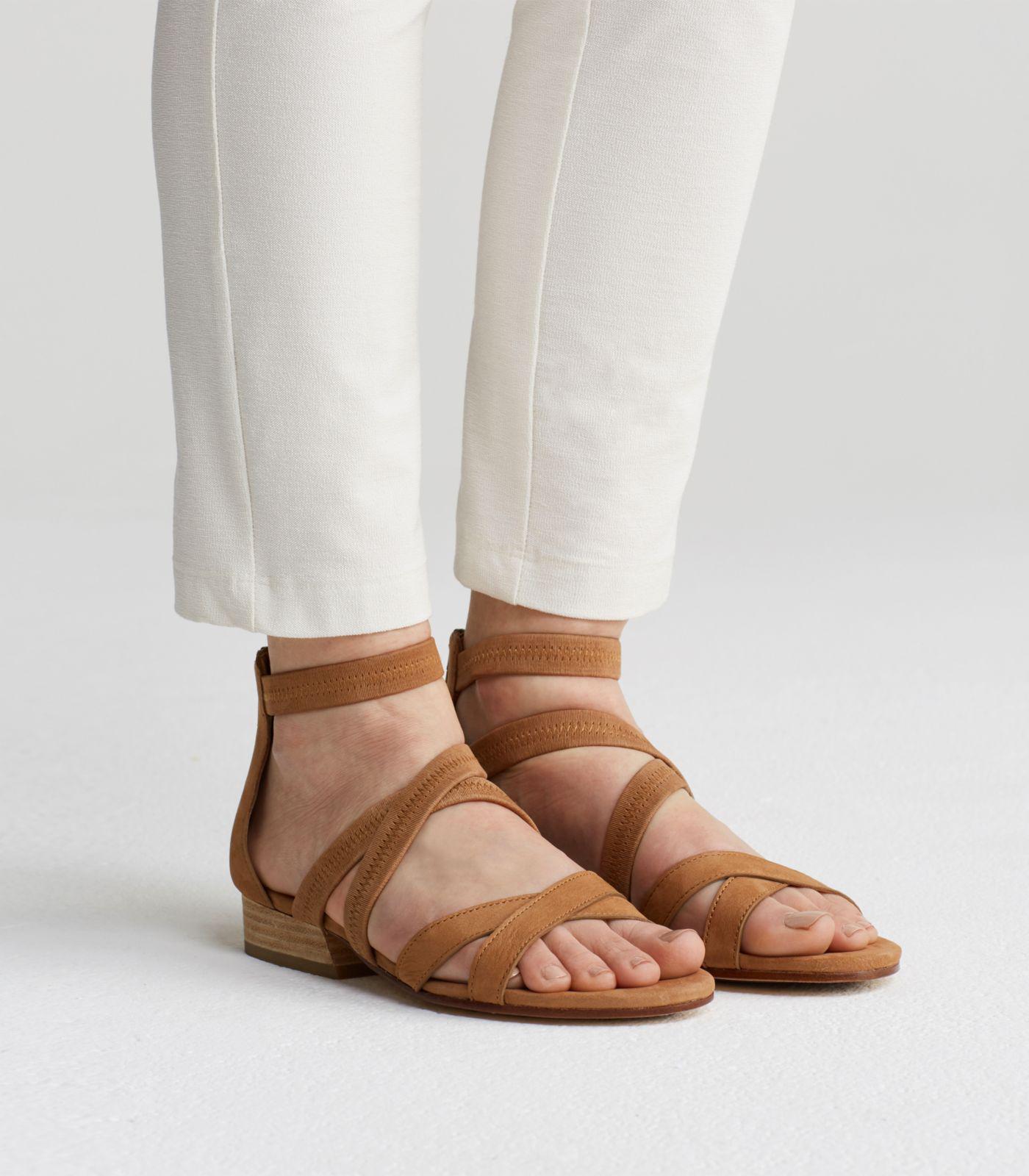eileen fisher eva sandal