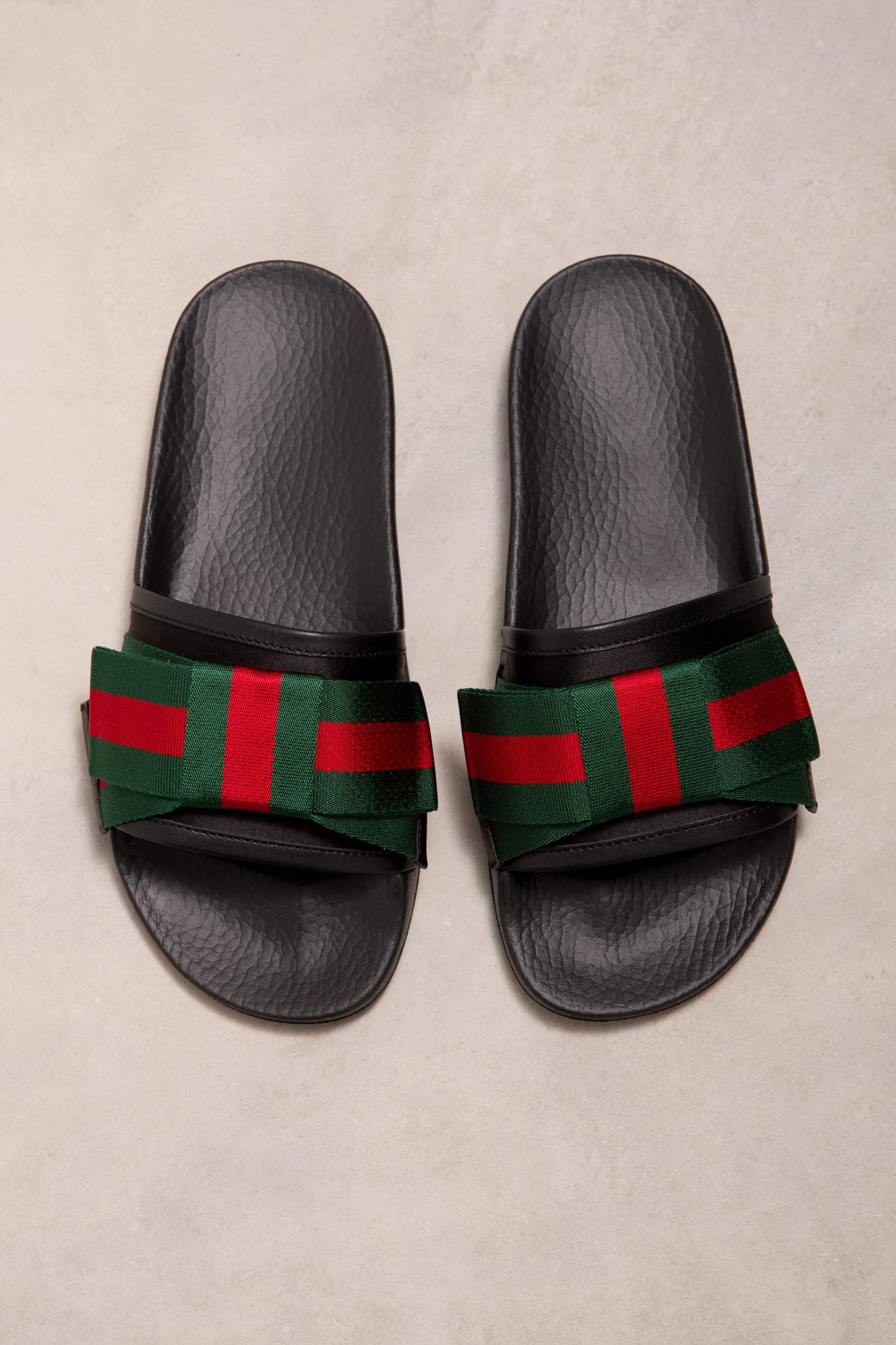 Gucci Web Bow Satin & Rubber Slide in Black | Lyst