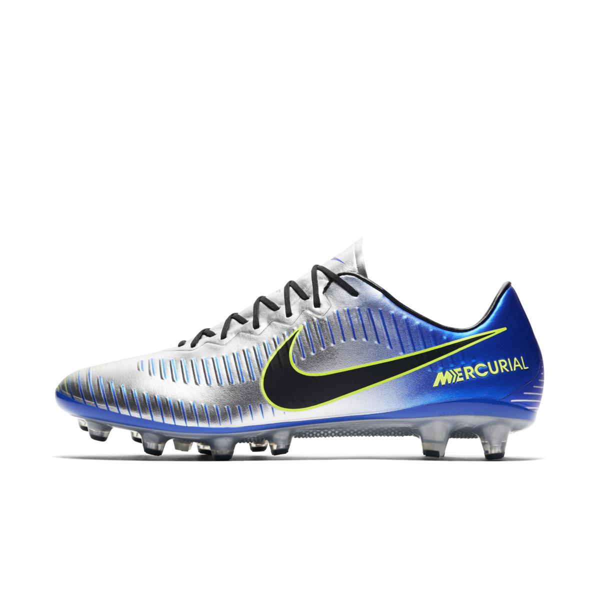 neymar silver boots