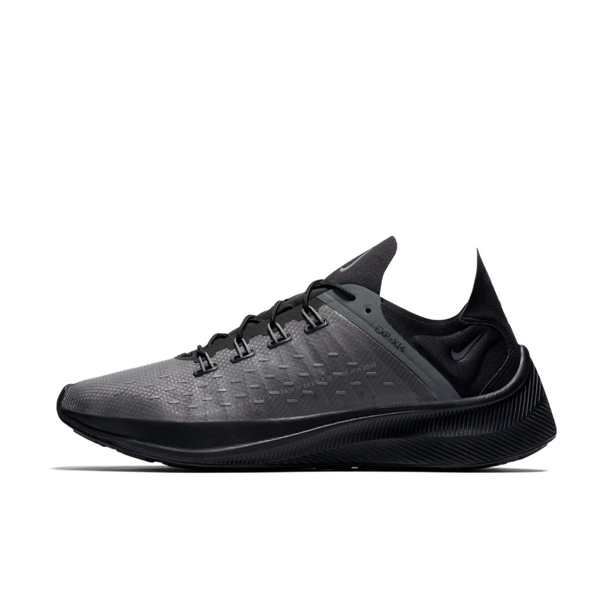 nike black and grey future fast racer trainers
