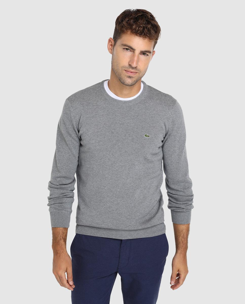 black shirt with