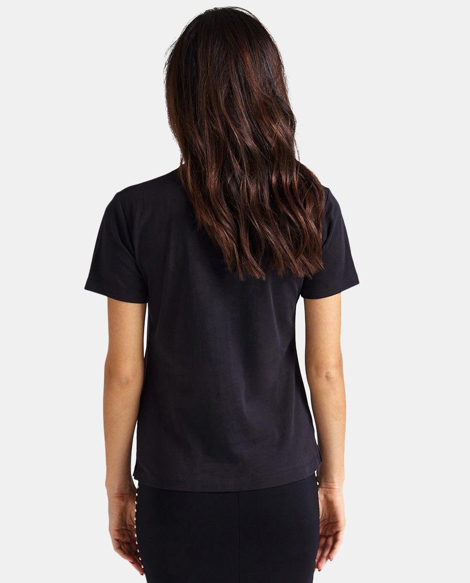 guess black tshirt