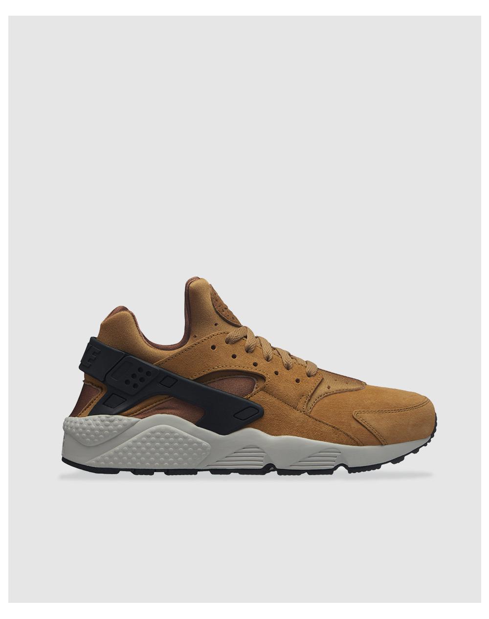 nike huarache camel