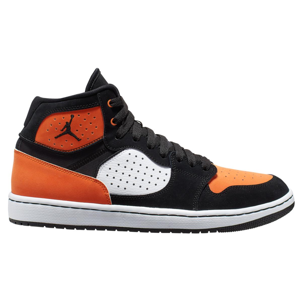 nike orange and black trainers