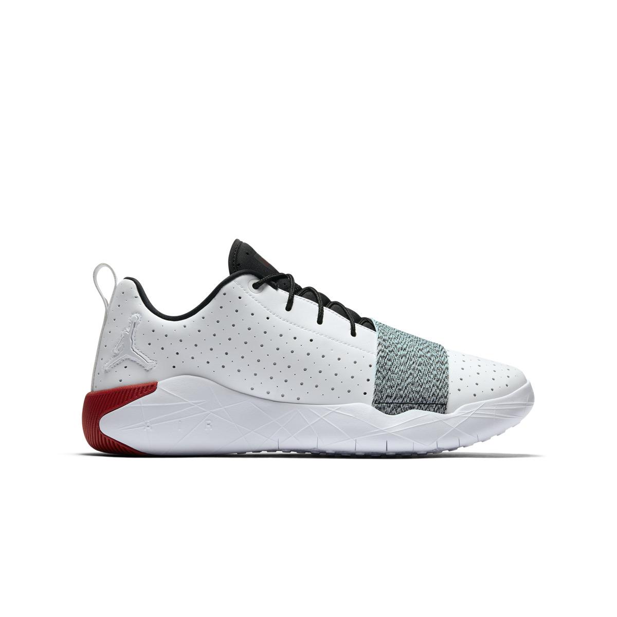 nike jordan 23 breakout