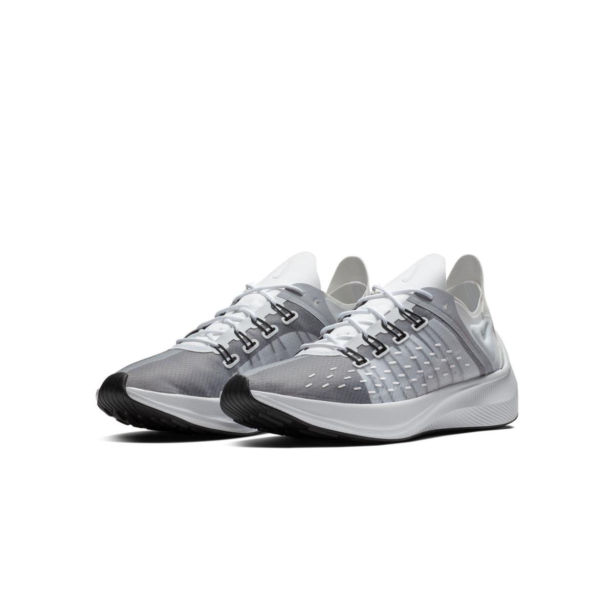 nike black and grey future fast racer trainers