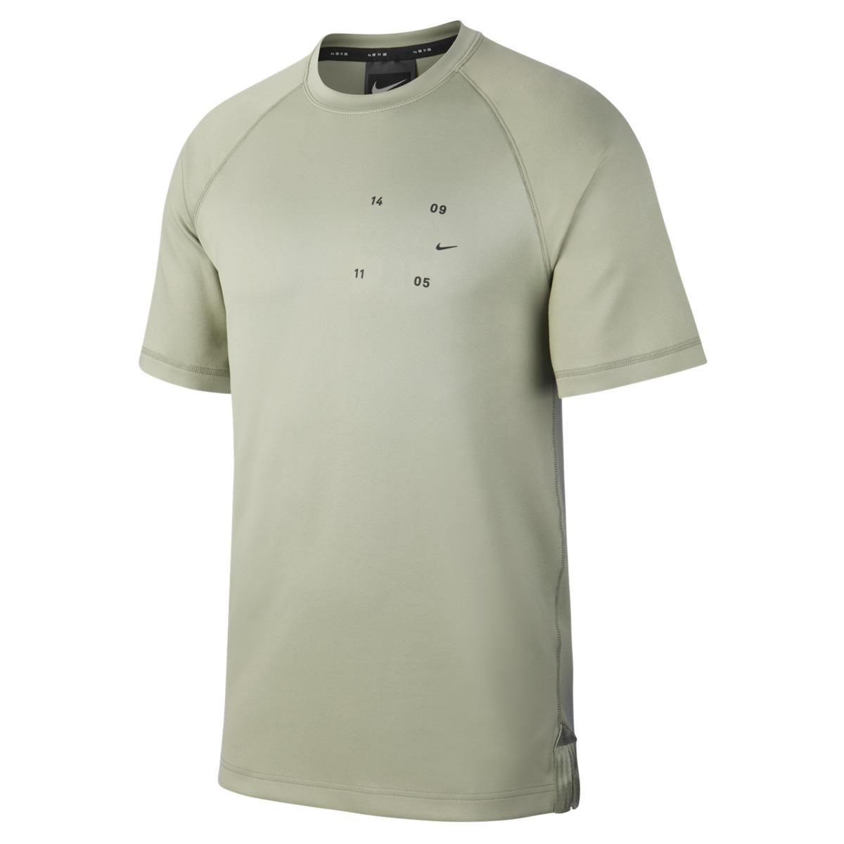 Nike Synthetic Sportswear Tech Pack T-shirt in Green for Men - Lyst