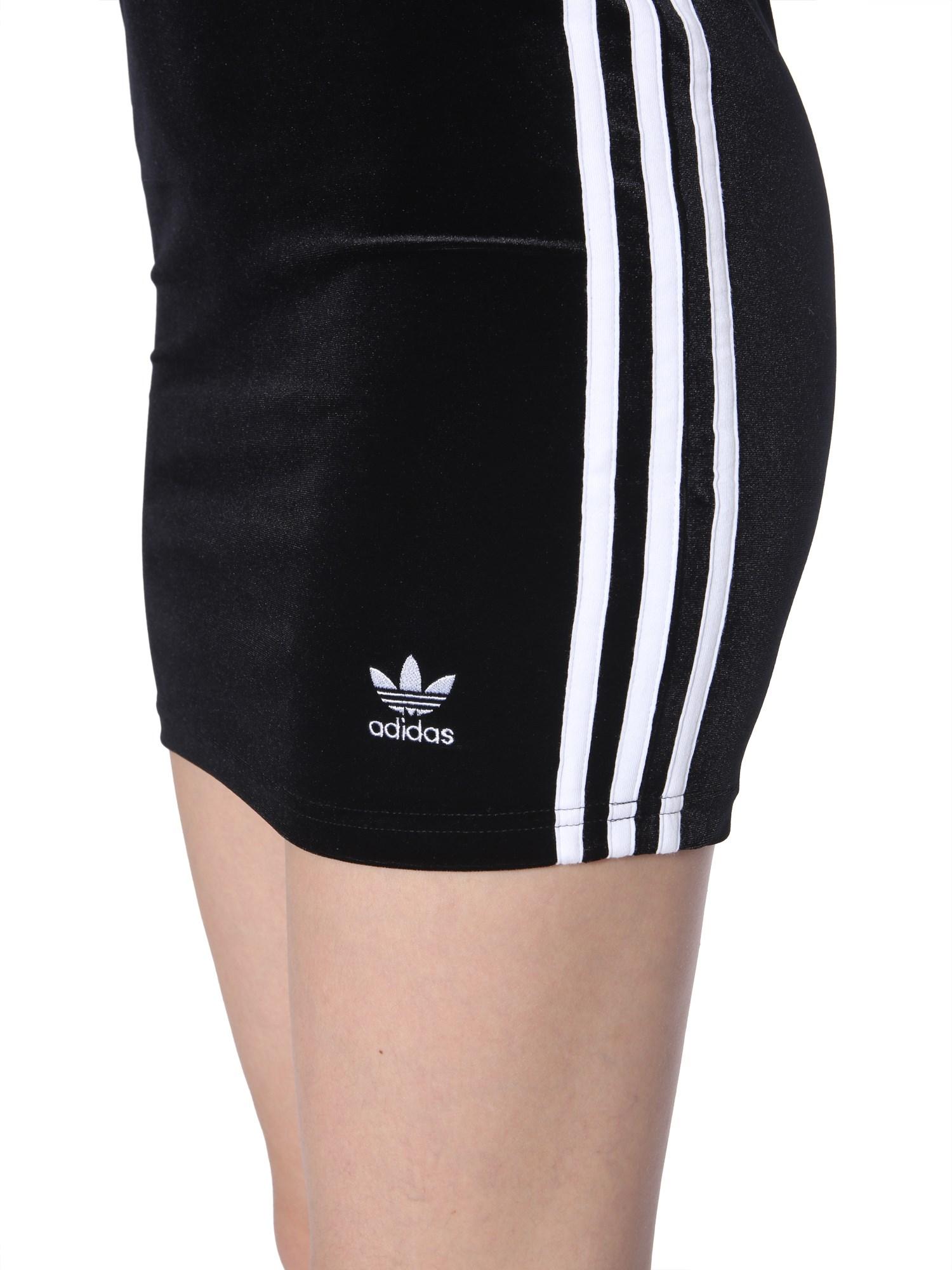 gonna adidas velluto