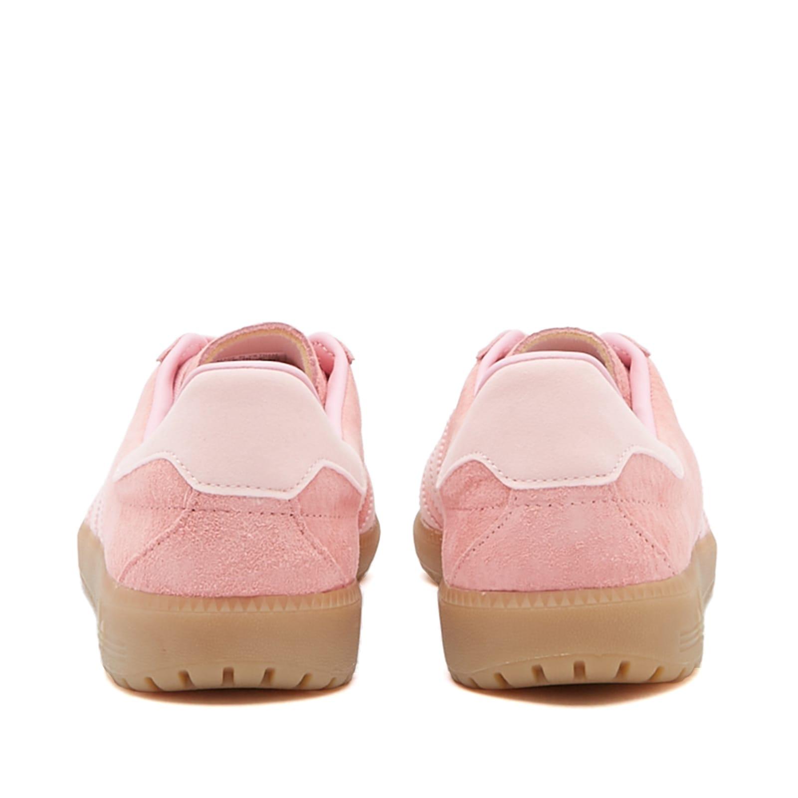 スケートボード adidas Bermuda Trainers \"Pink Beach\" adidas Bermuda Trainers 