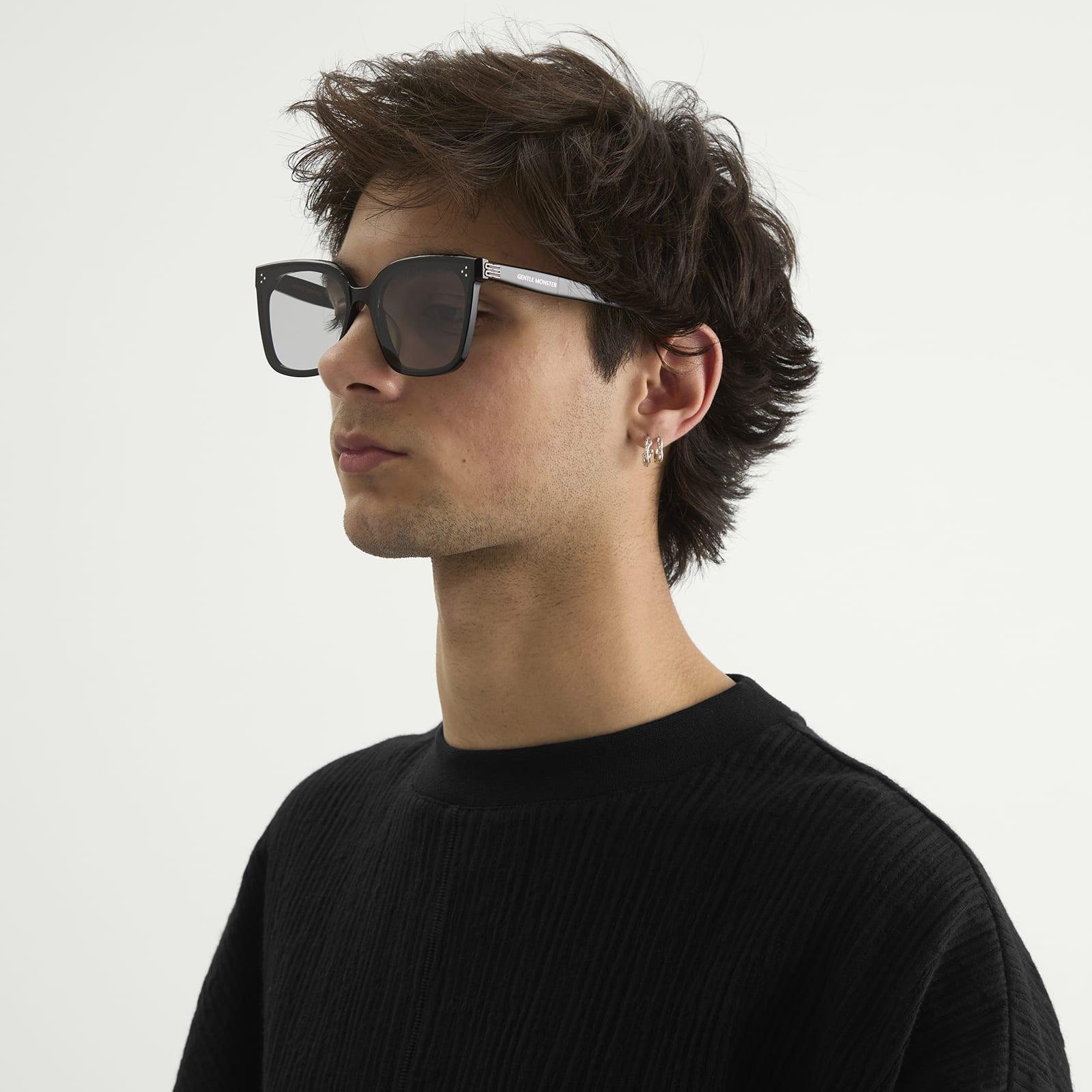 Gentle Monster Piana Sunglasses in Metallic | Lyst