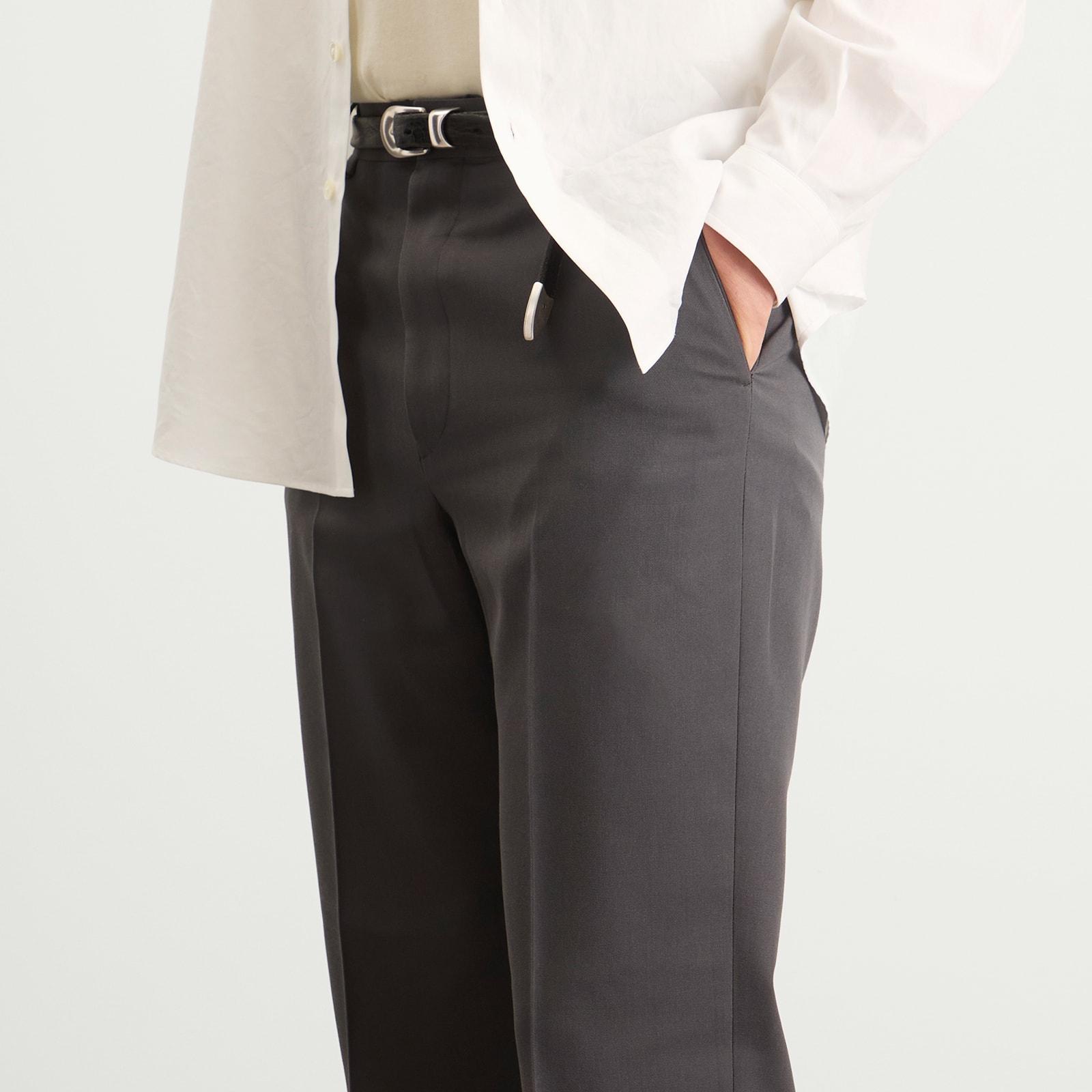 【セットアップ】　AURALEE WOOL MAX GABARDINE Auralee Light Wool Max Gabardine Chambray Trench Coat in Khaki