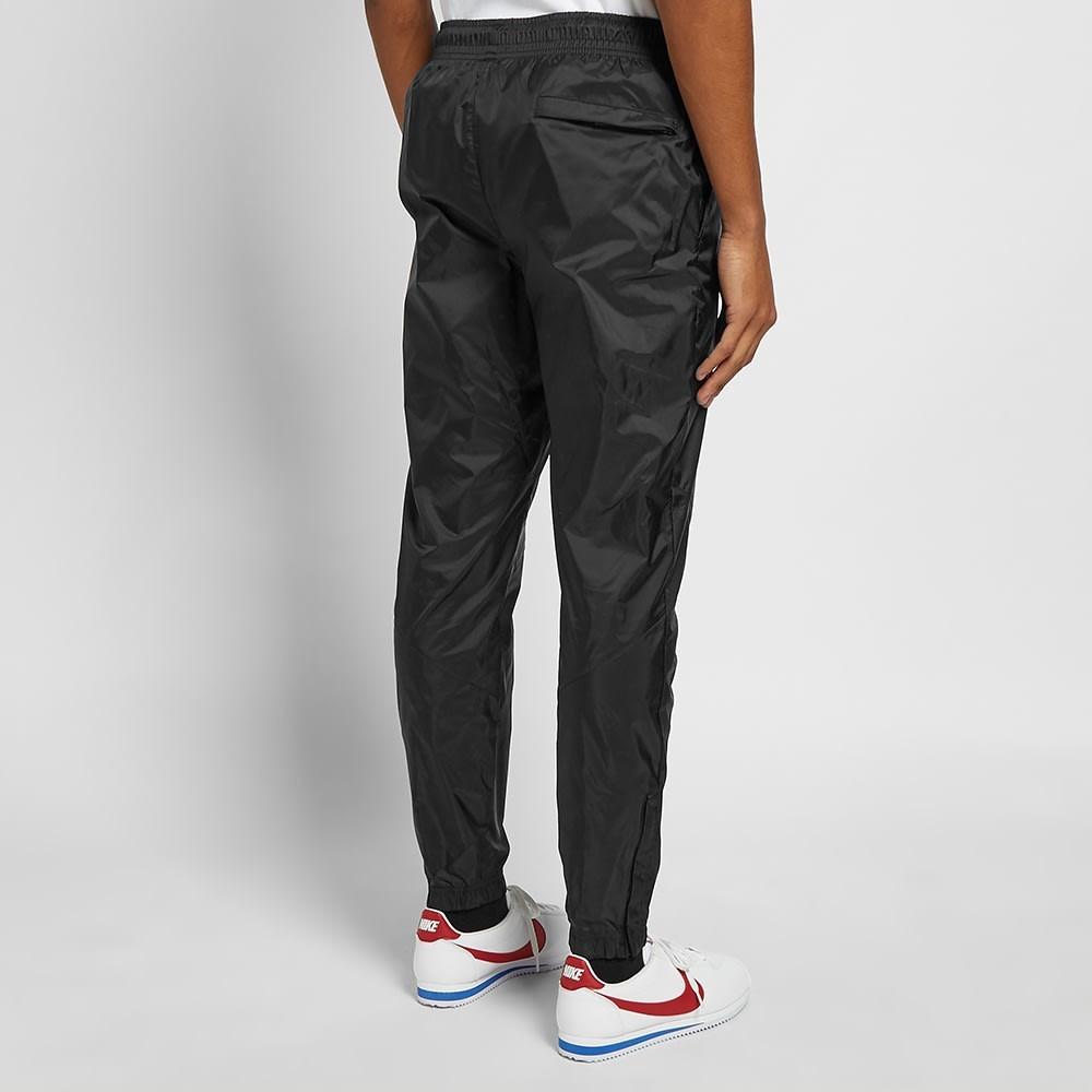 nike heritage track pants