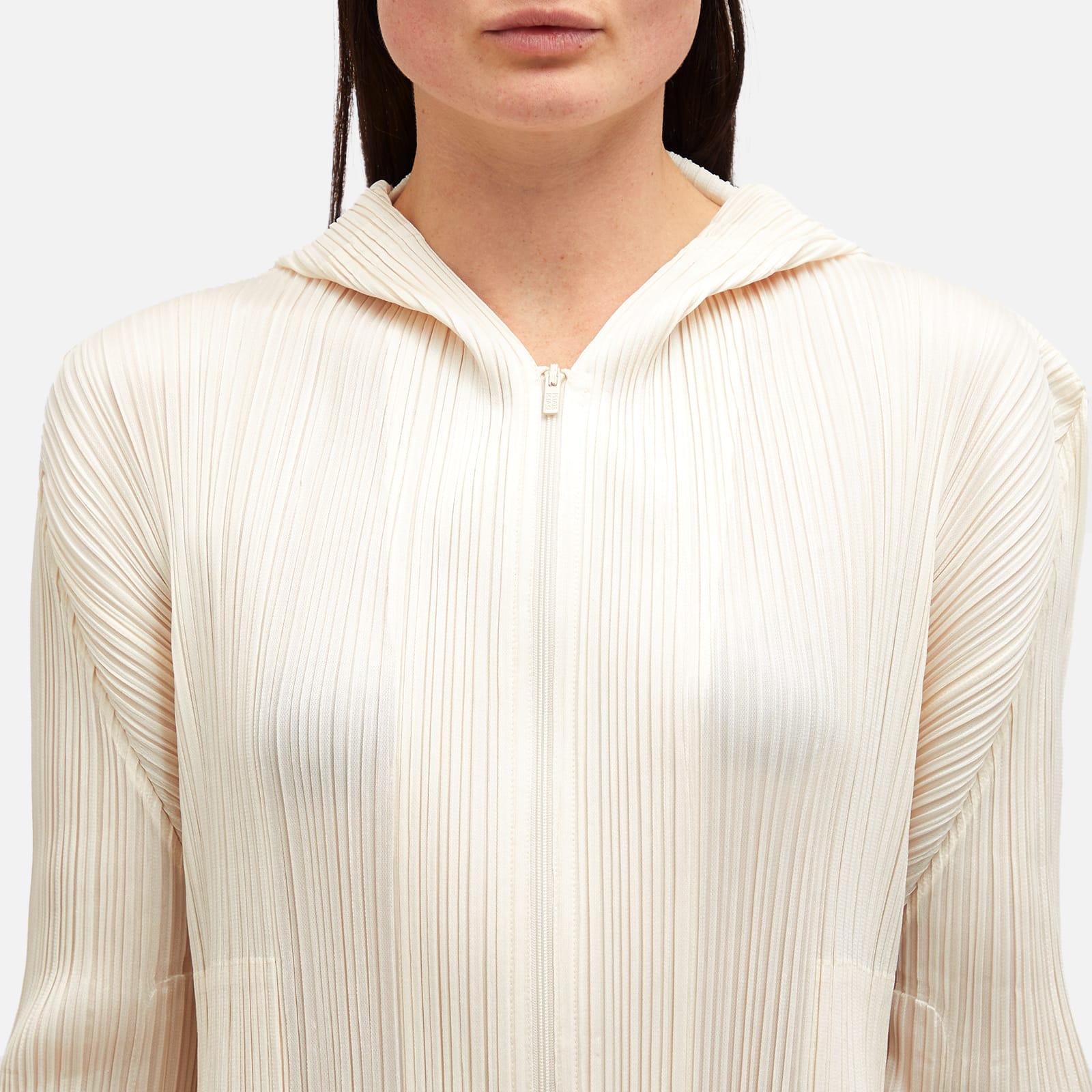 Pleats Please Issey Miyake Hoodie in White | Lyst