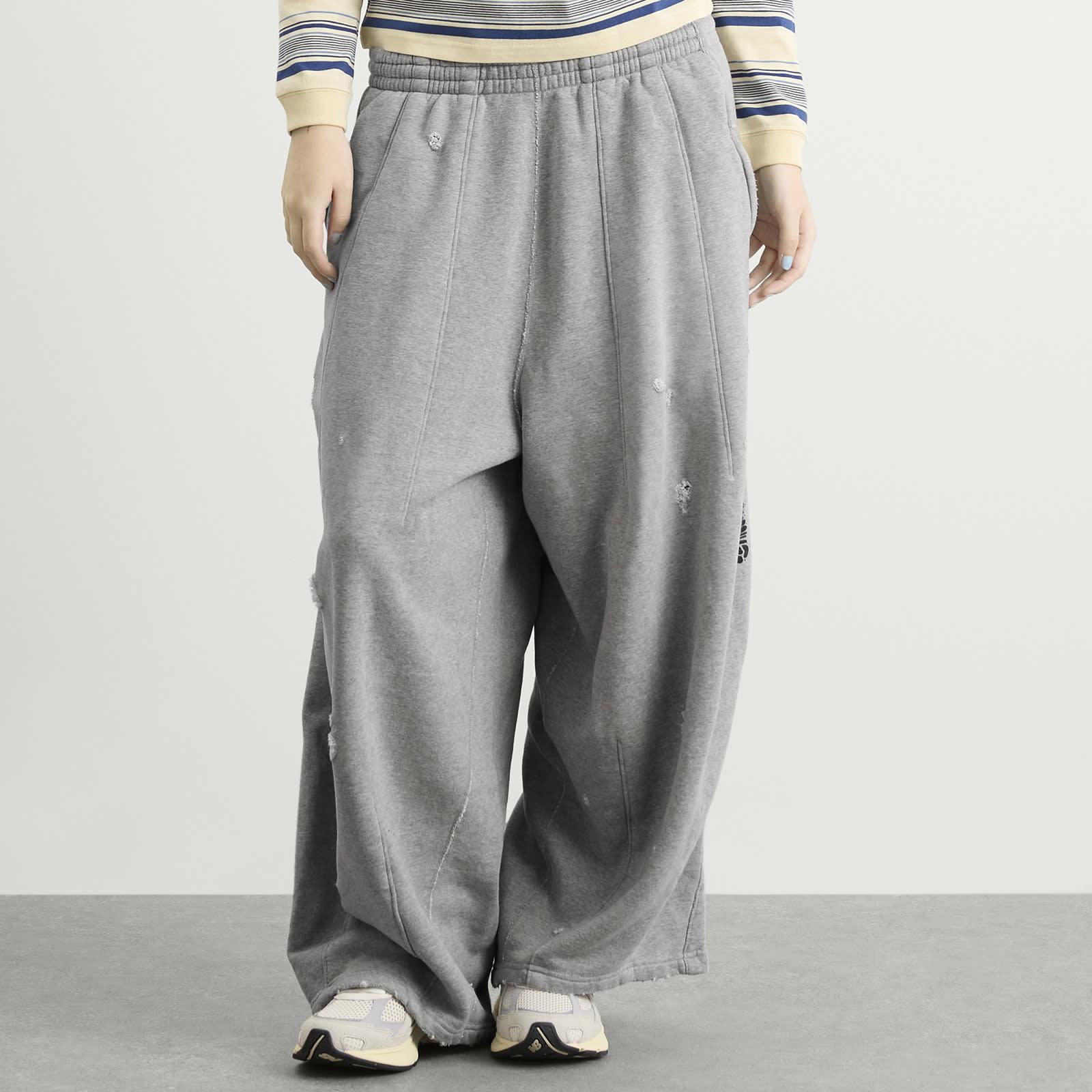 needles-Heather-Grey- 