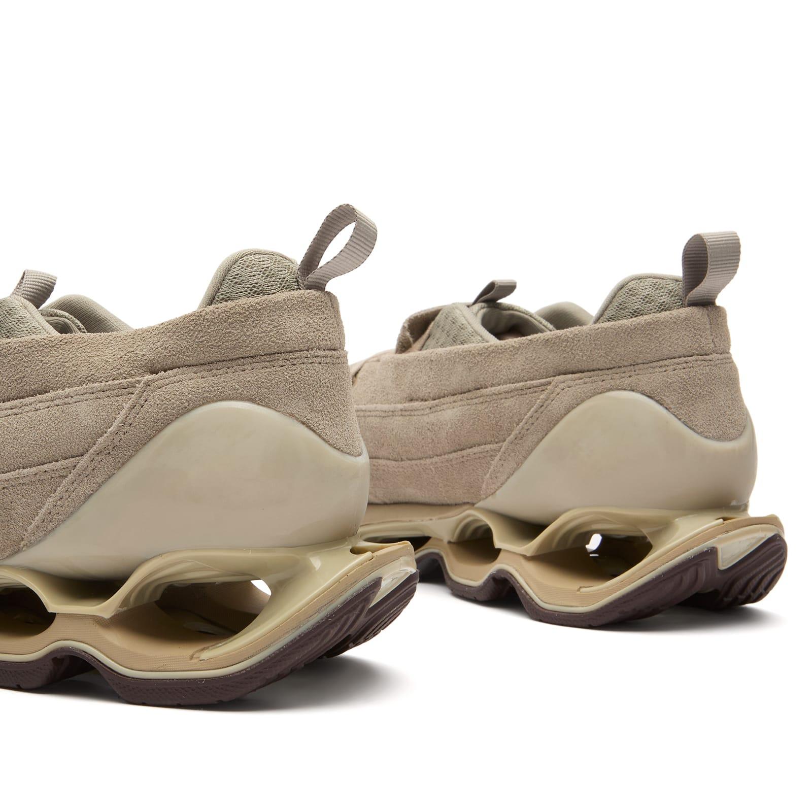 Mizuno Wave Prophecy Moc in White for Men | Lyst