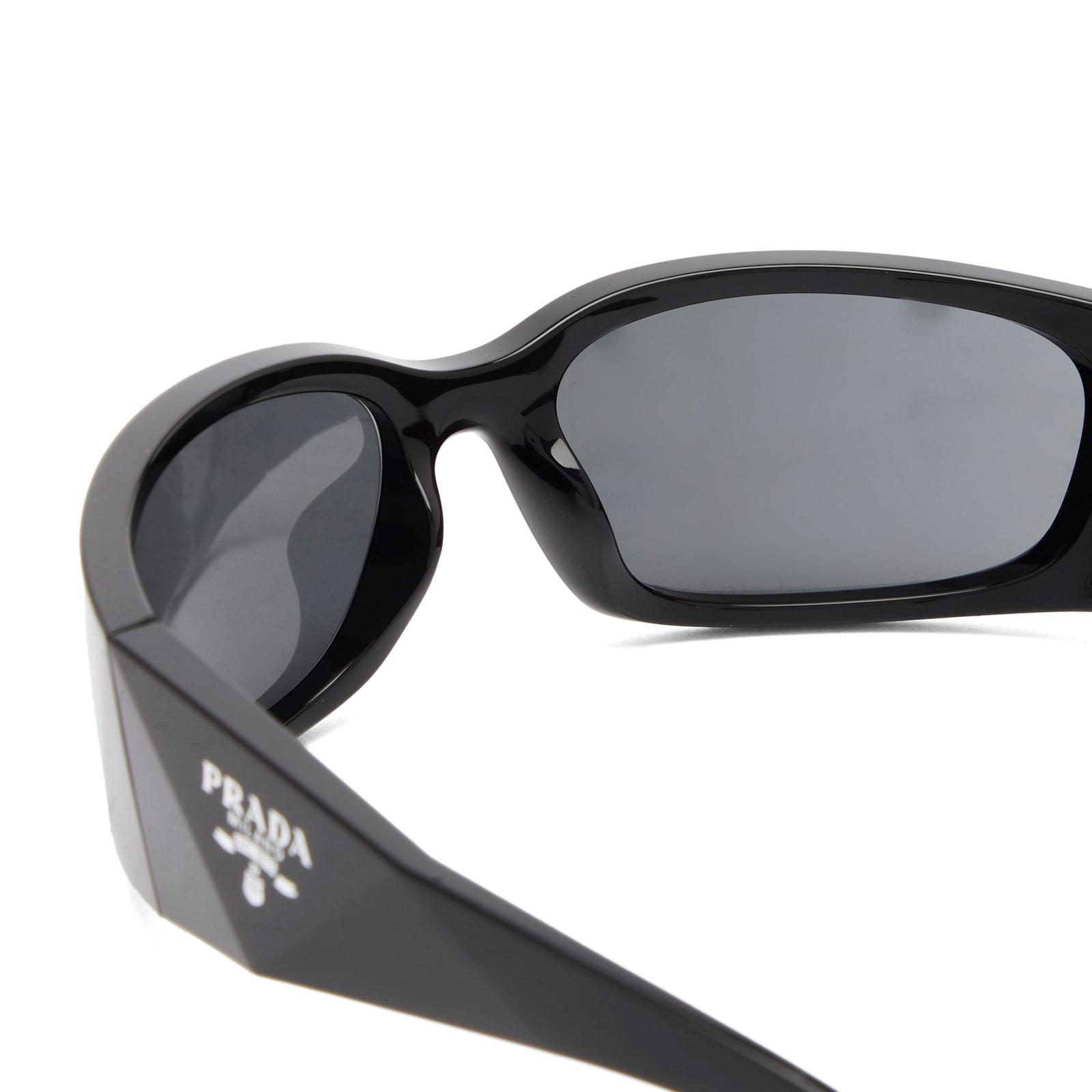 Prada A14S Sunglasses in Black | Lyst
