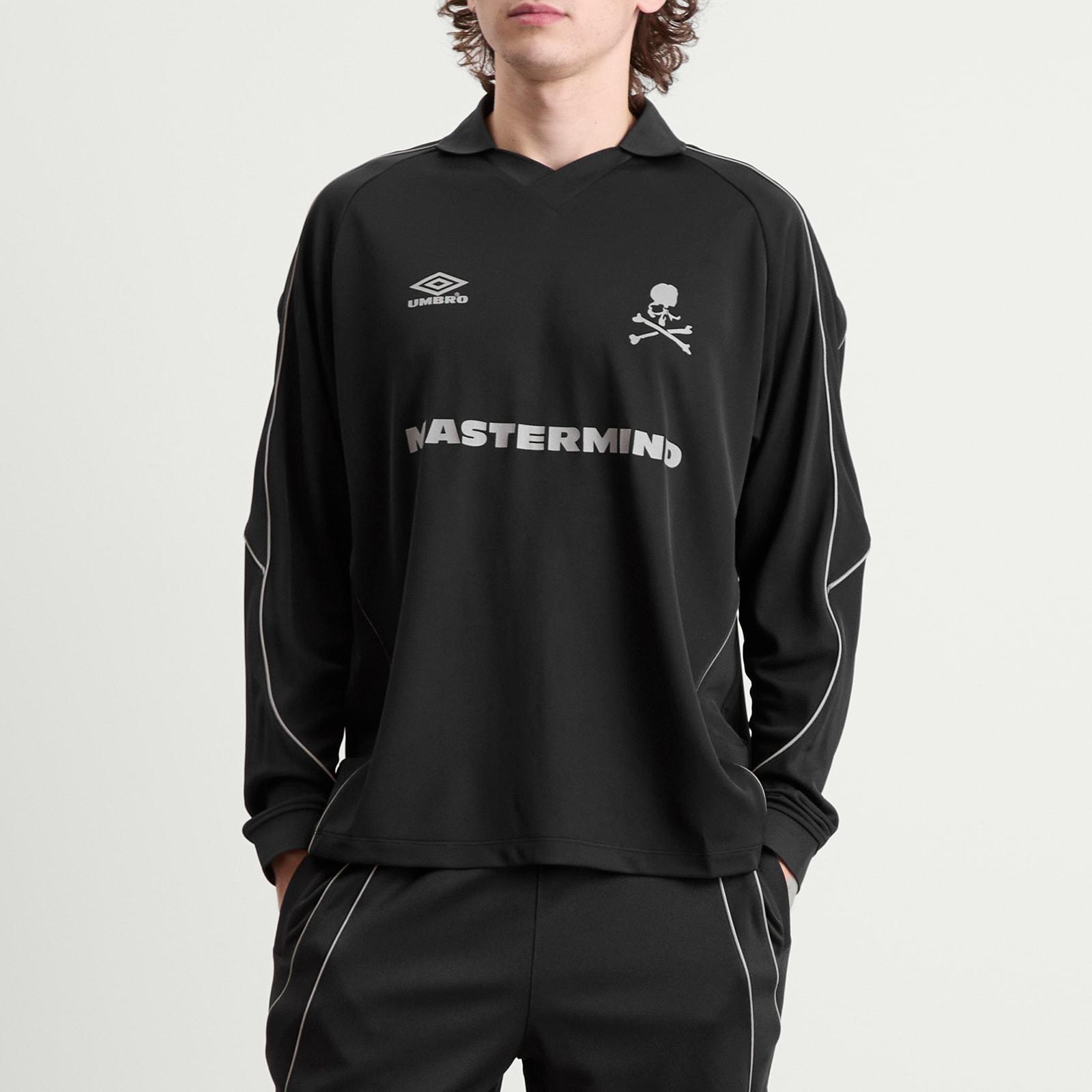 MASTERMIND WORLD X Umbro Long Sleeve Game Shirt in Black for
