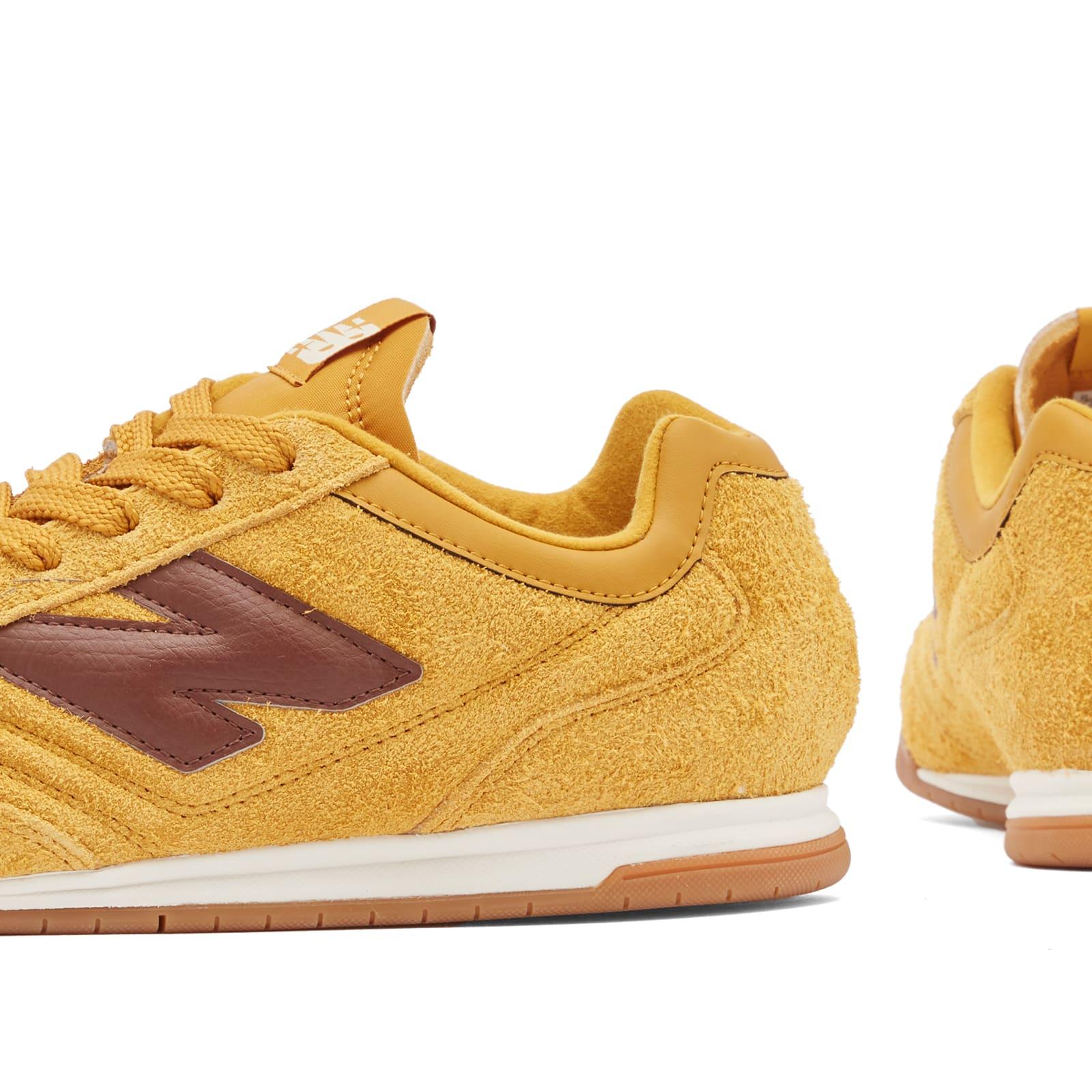 New Balance Urc42He in Yellow | Lyst