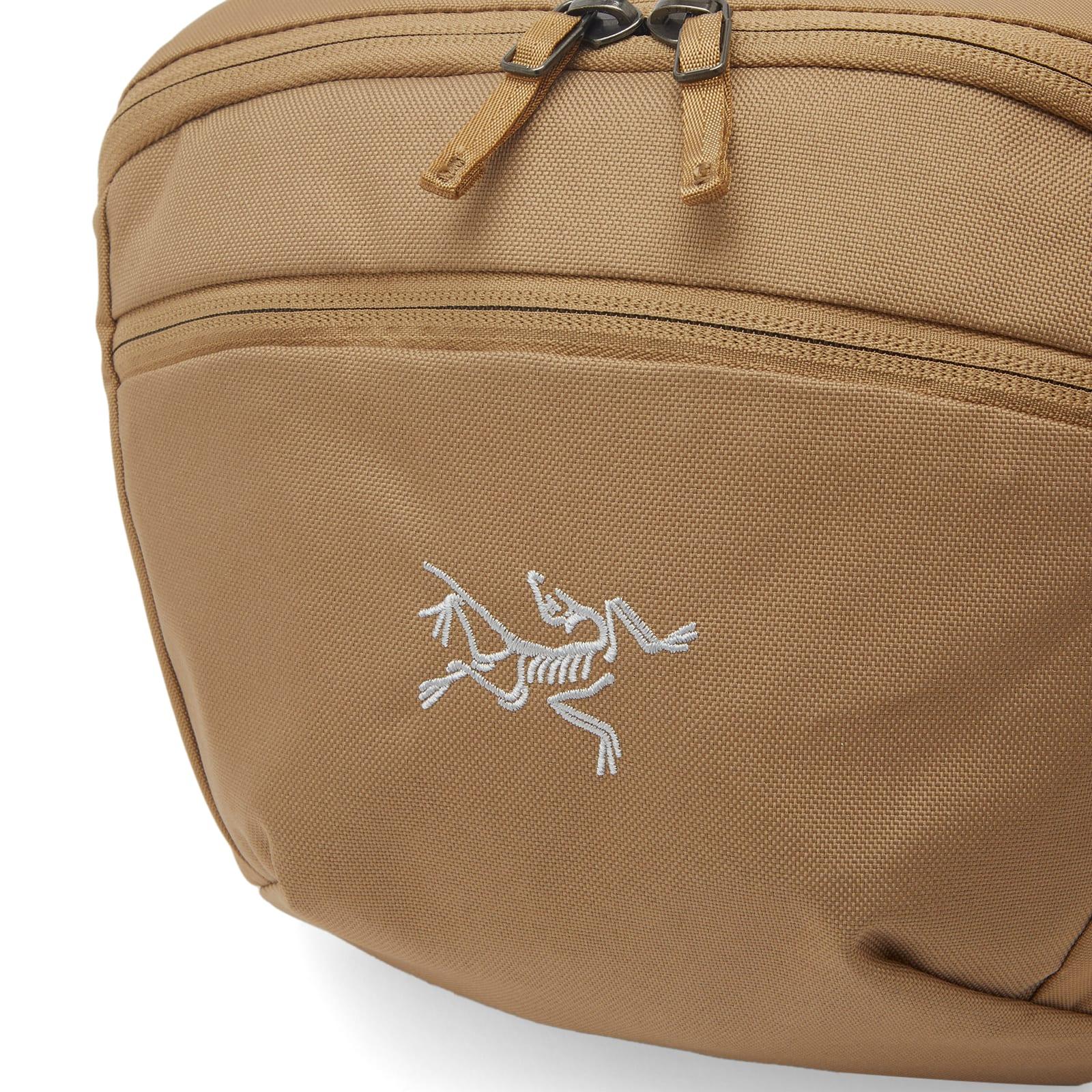 Arc'teryx Mantis 2 Waist Pack in Natural for Men | Lyst UK